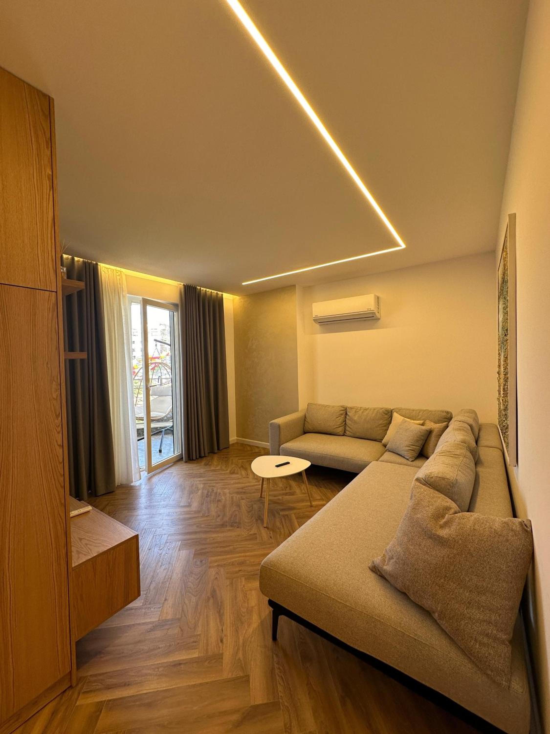 Golden Shore Apartament