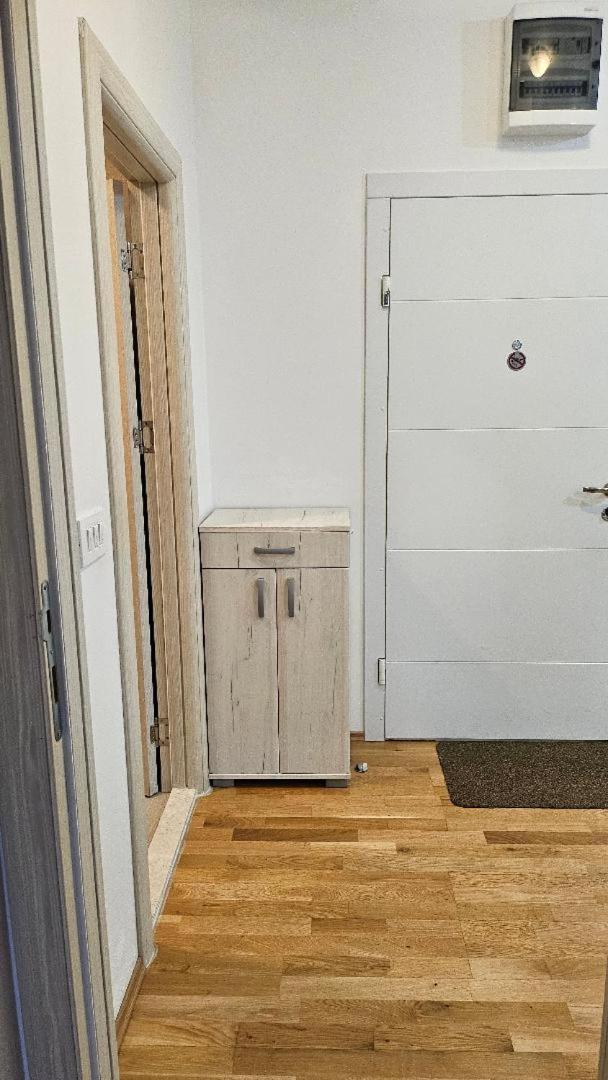 Apartman Budva Podkosljun