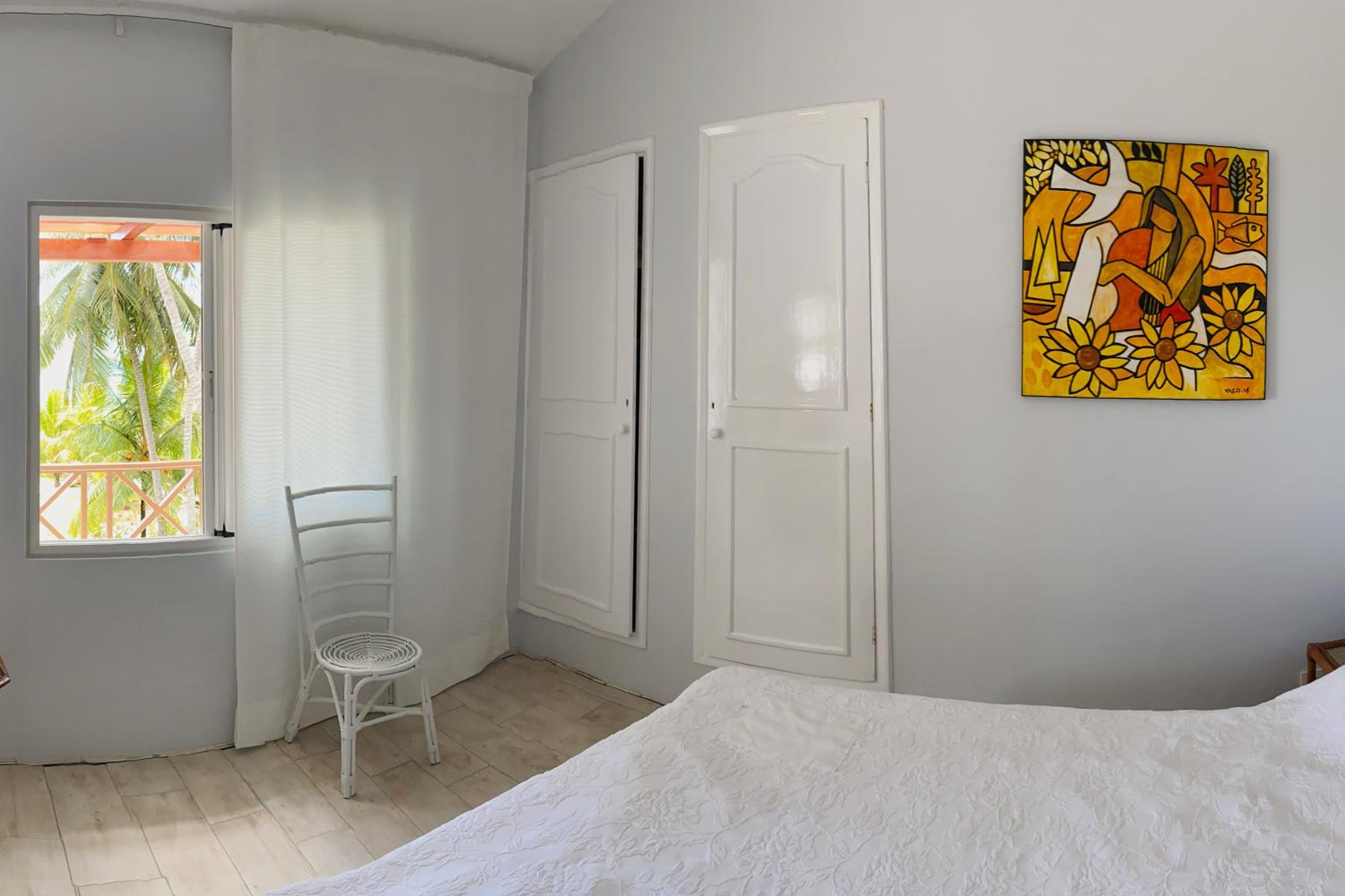 Beachfront Villa Miramar, photo 32