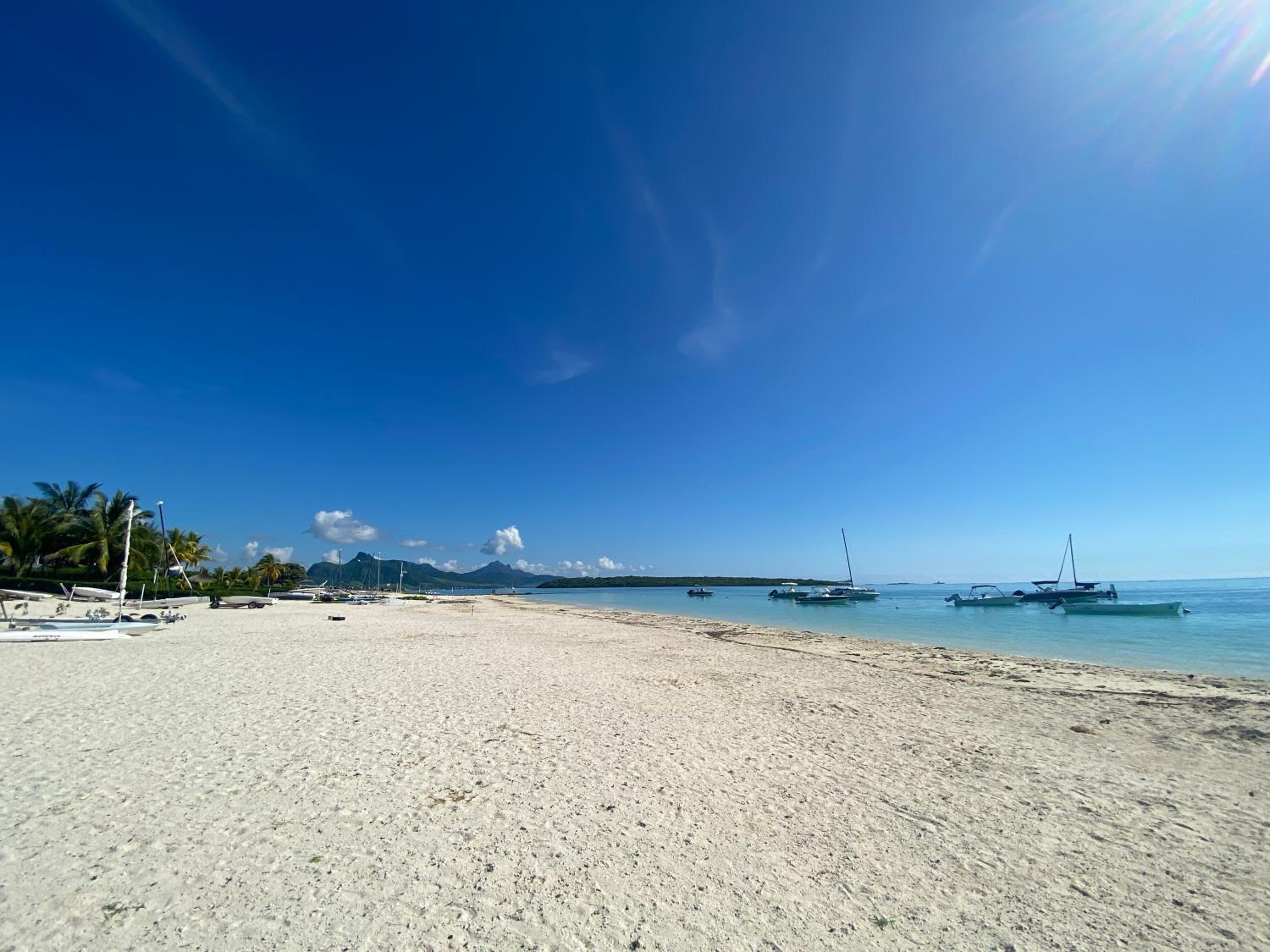 Beachfront Villa Miramar, photo 31