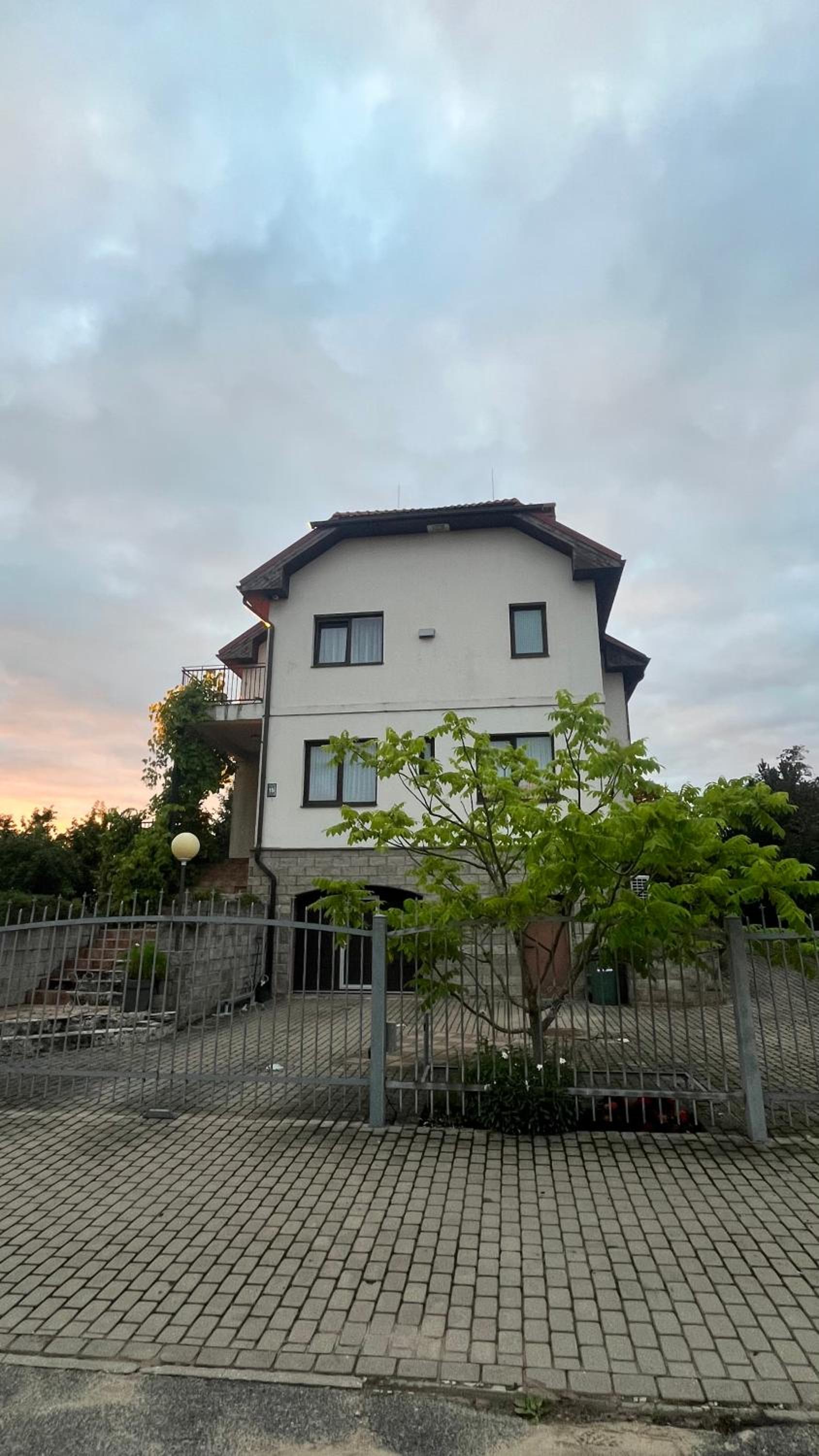 Hotel Big, cozy and quiet home - Image 1