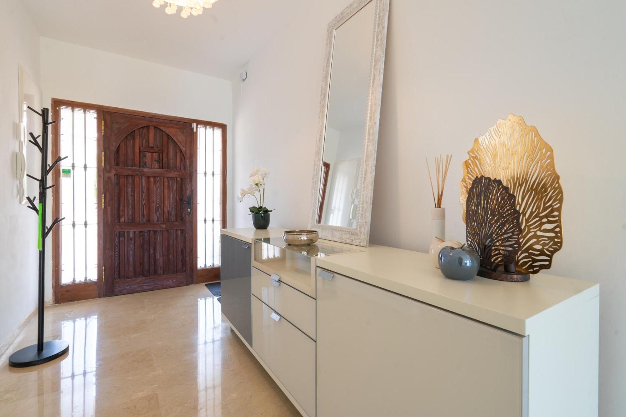 Villa Vista Verde Mijas Golf - Luxury with Optional heated pool & jacuzzi
