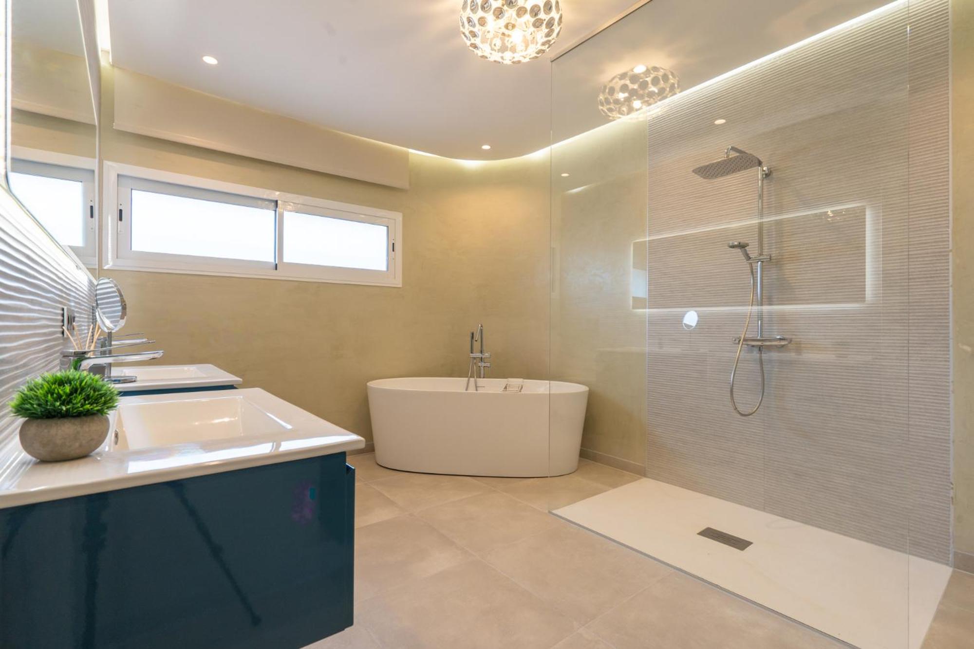 Villa Vista Verde Mijas Golf - Luxury with Optional heated pool & jacuzzi