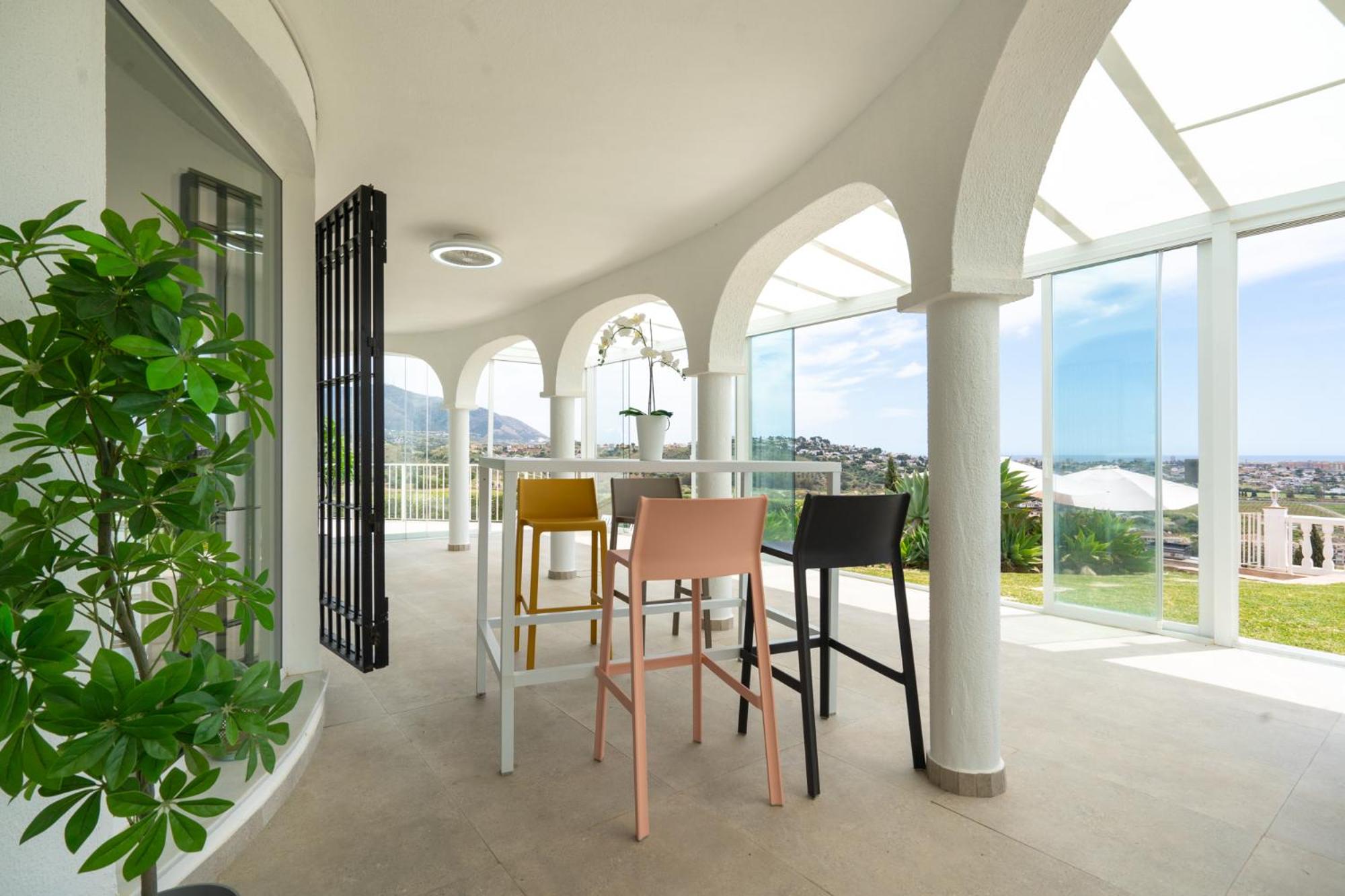 Villa Vista Verde Mijas Golf - Luxury with Optional heated pool & jacuzzi