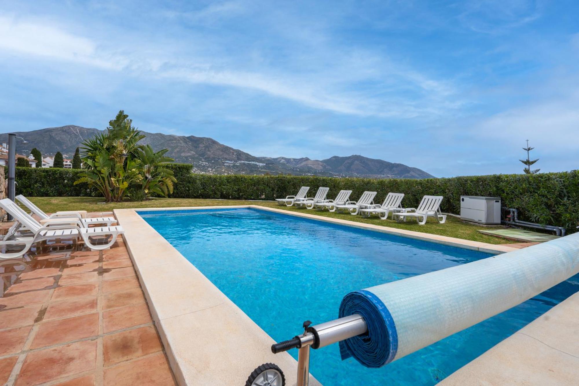 Villa Vista Verde Mijas Golf - Luxury with Optional heated pool & jacuzzi