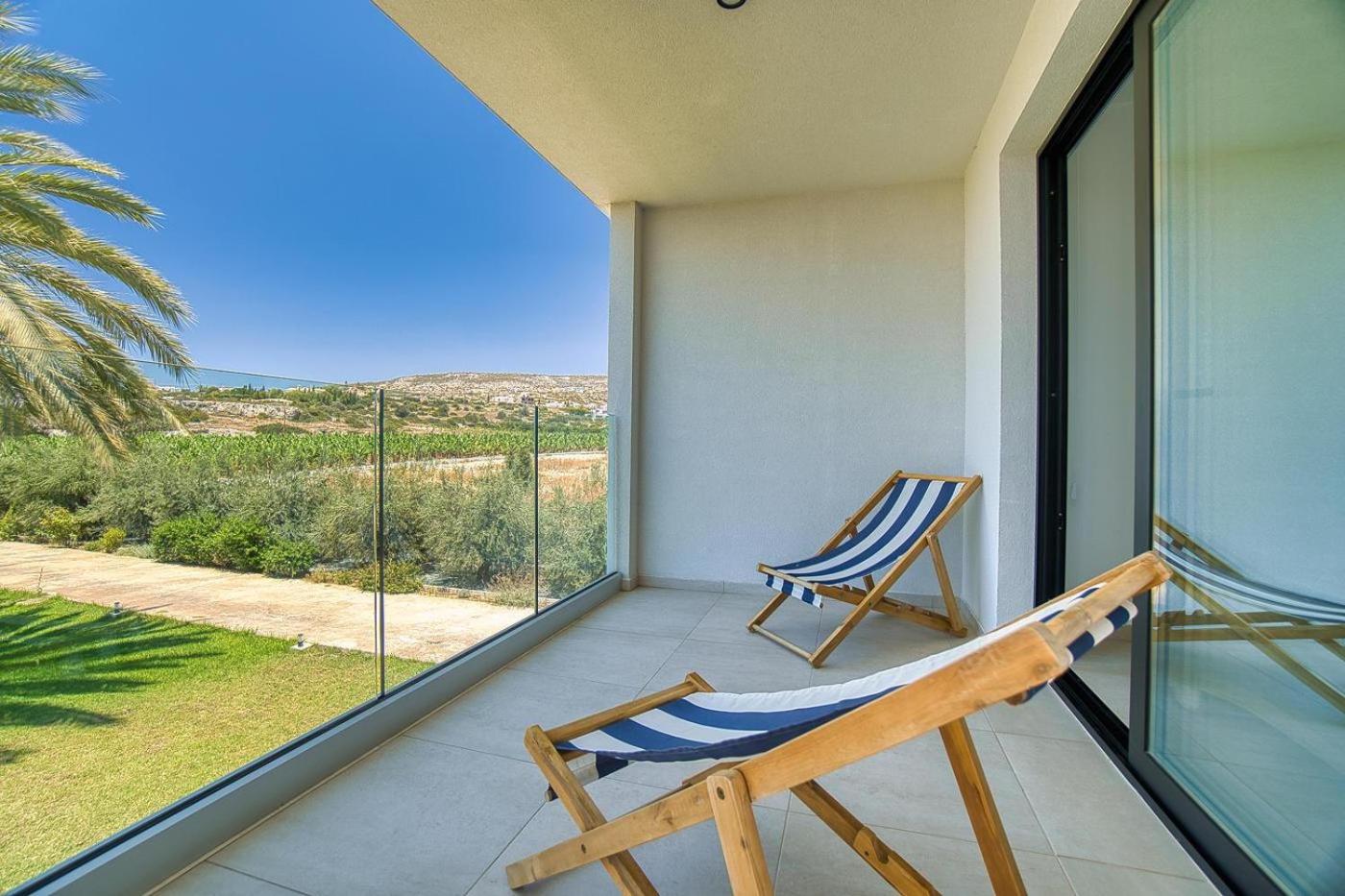 Luxury Oasis Villa