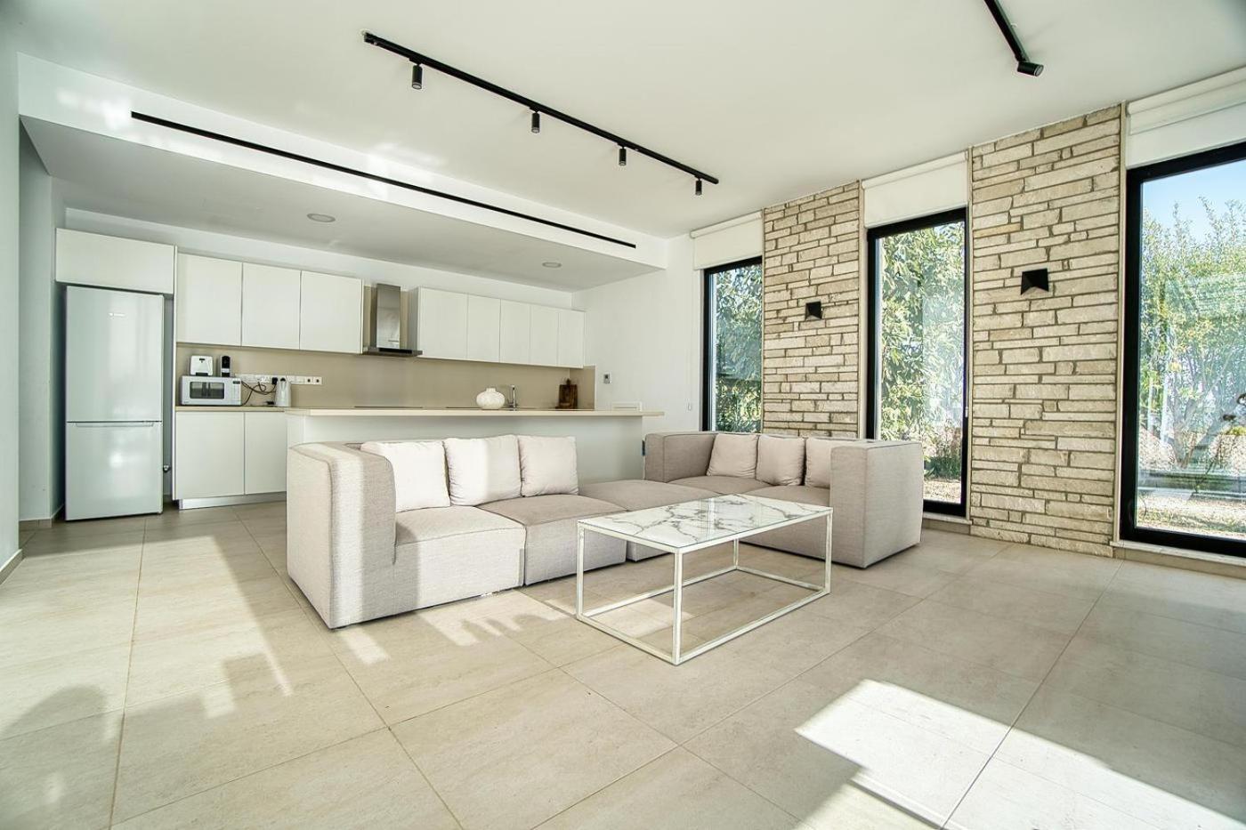 Luxury Oasis Villa