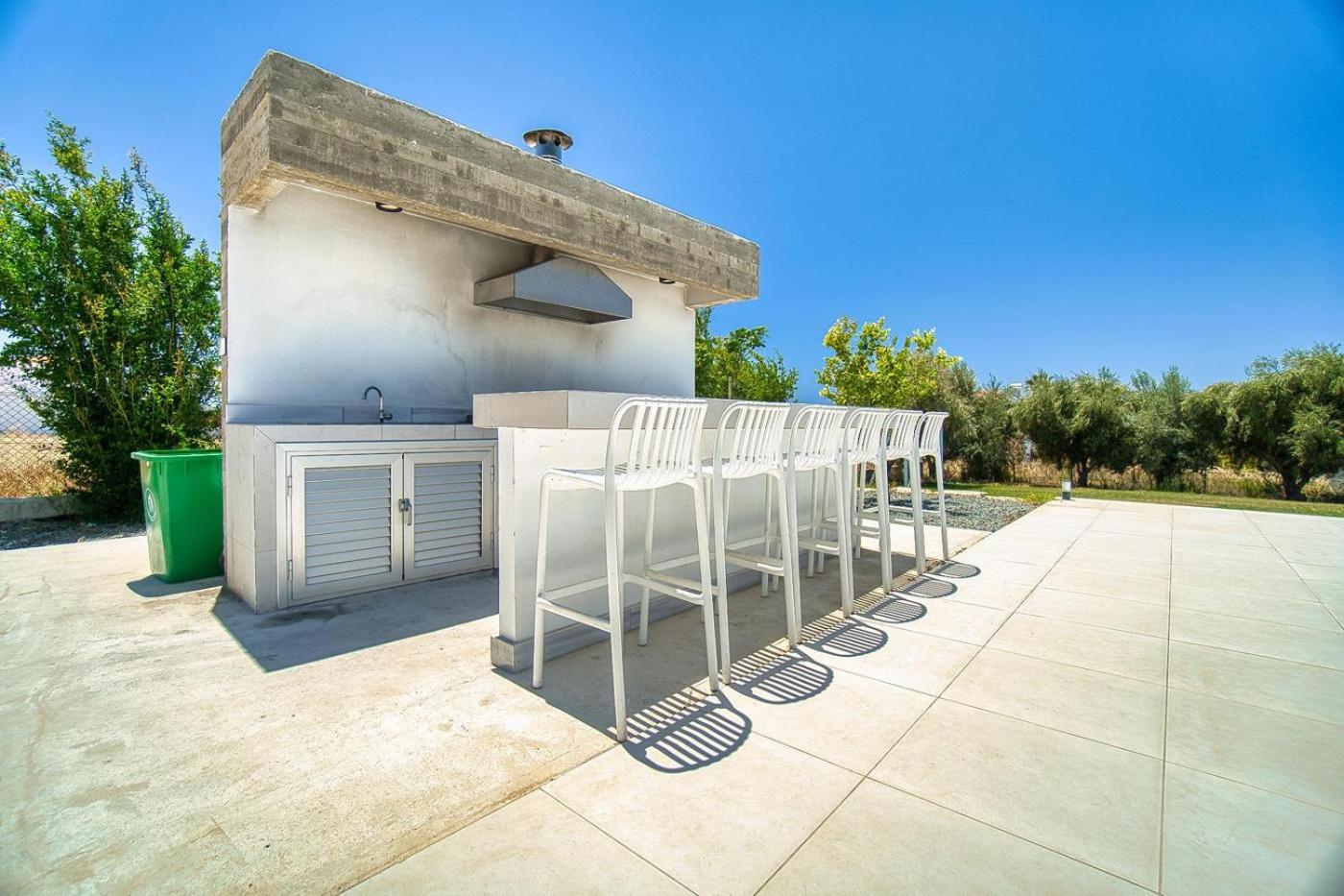 Luxury Oasis Villa