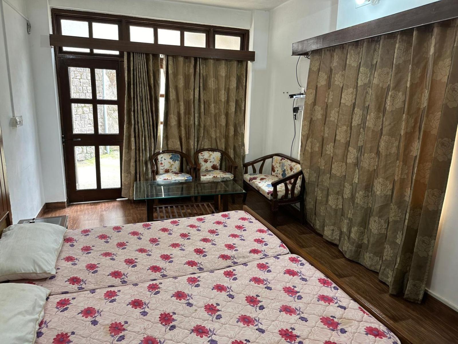 Brookwood Home Stay view 2