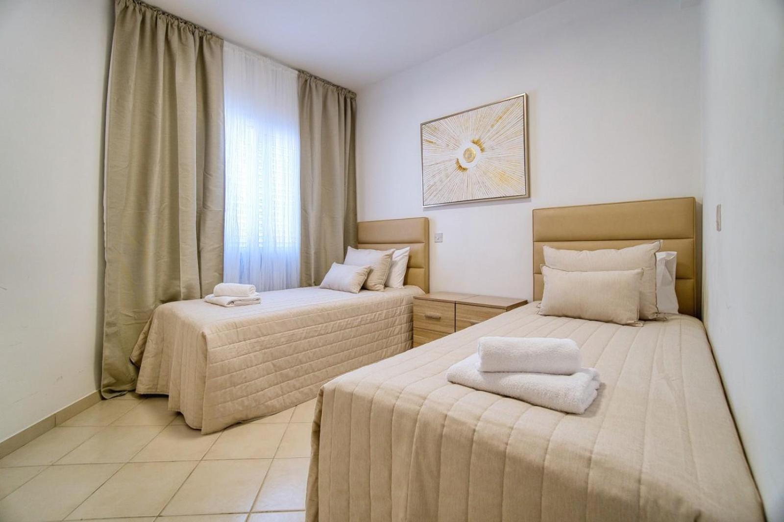 Limnaria Gardens B 103