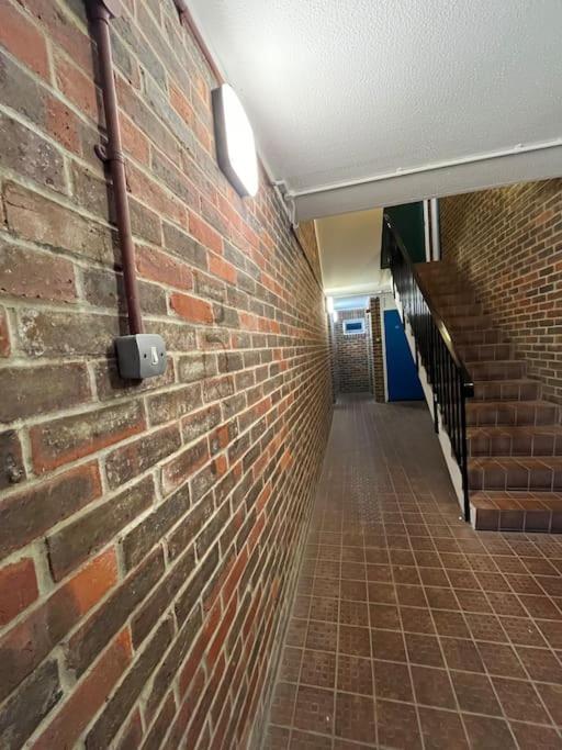 Elegant Flat in Oxford Center with Parking view 2