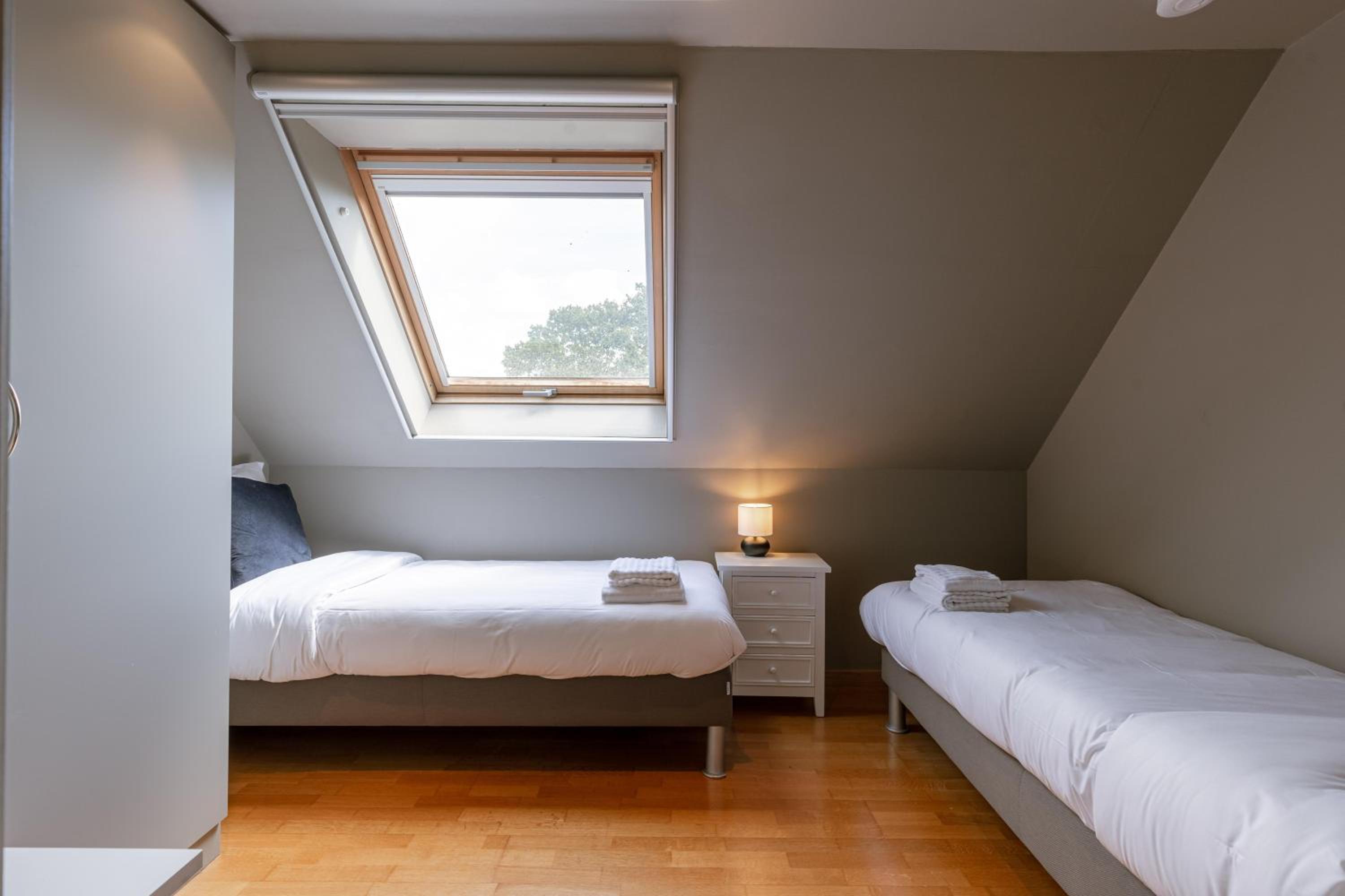 Astoria House