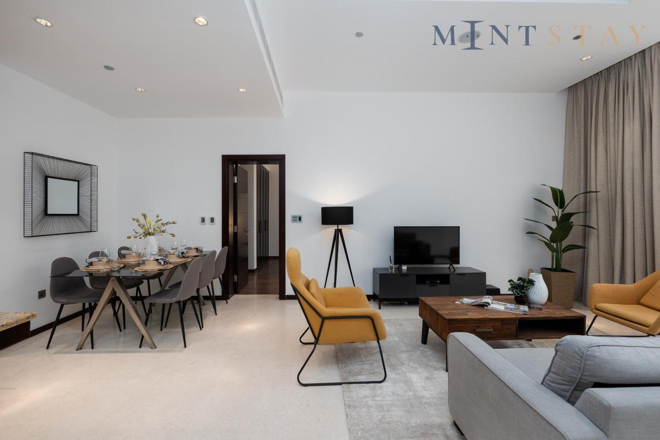 Tiara Beach Residences, Palm Jumeirah Dubai - Mint Stay