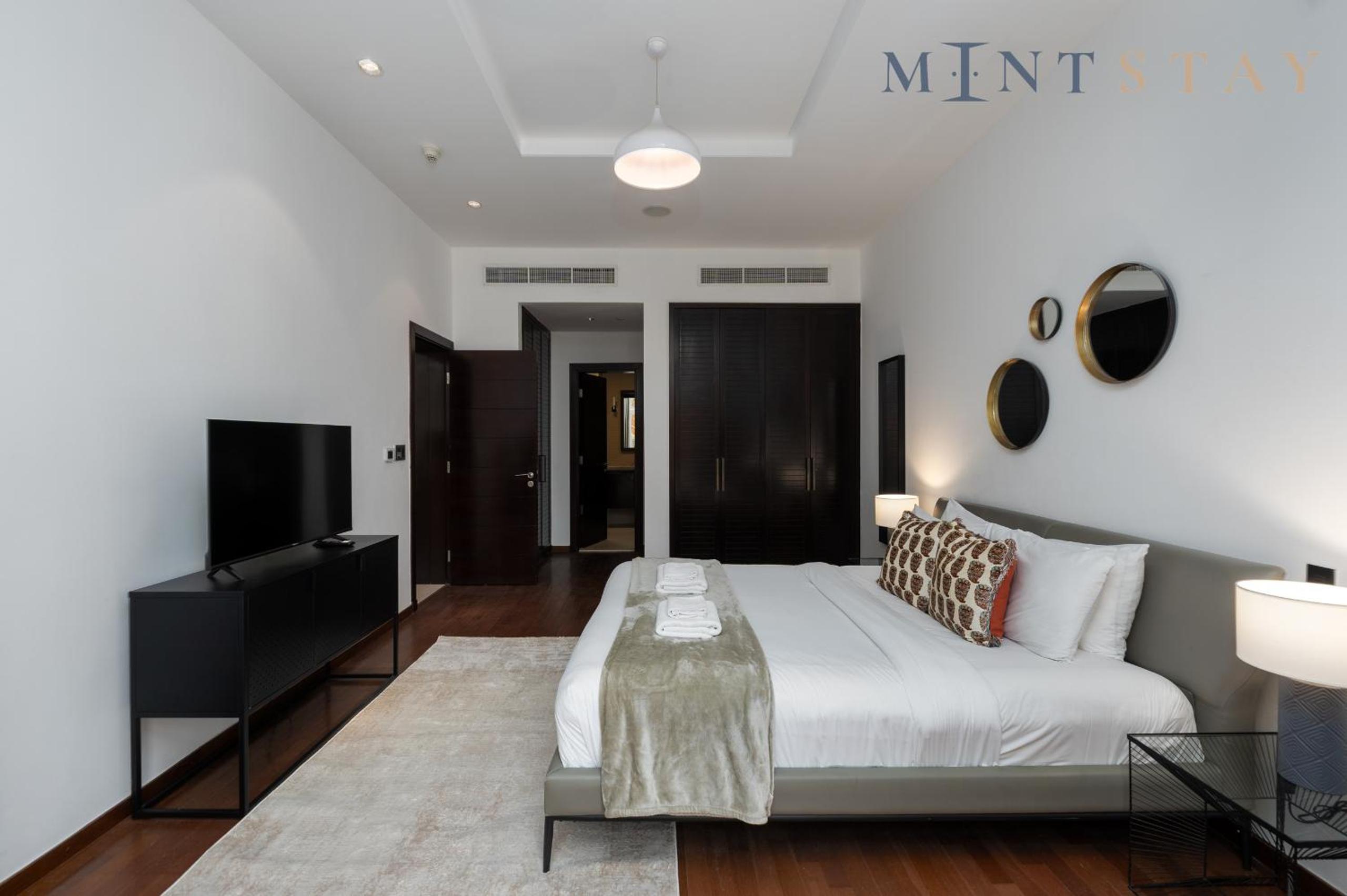 Tiara Beach Residences, Palm Jumeirah Dubai - Mint Stay