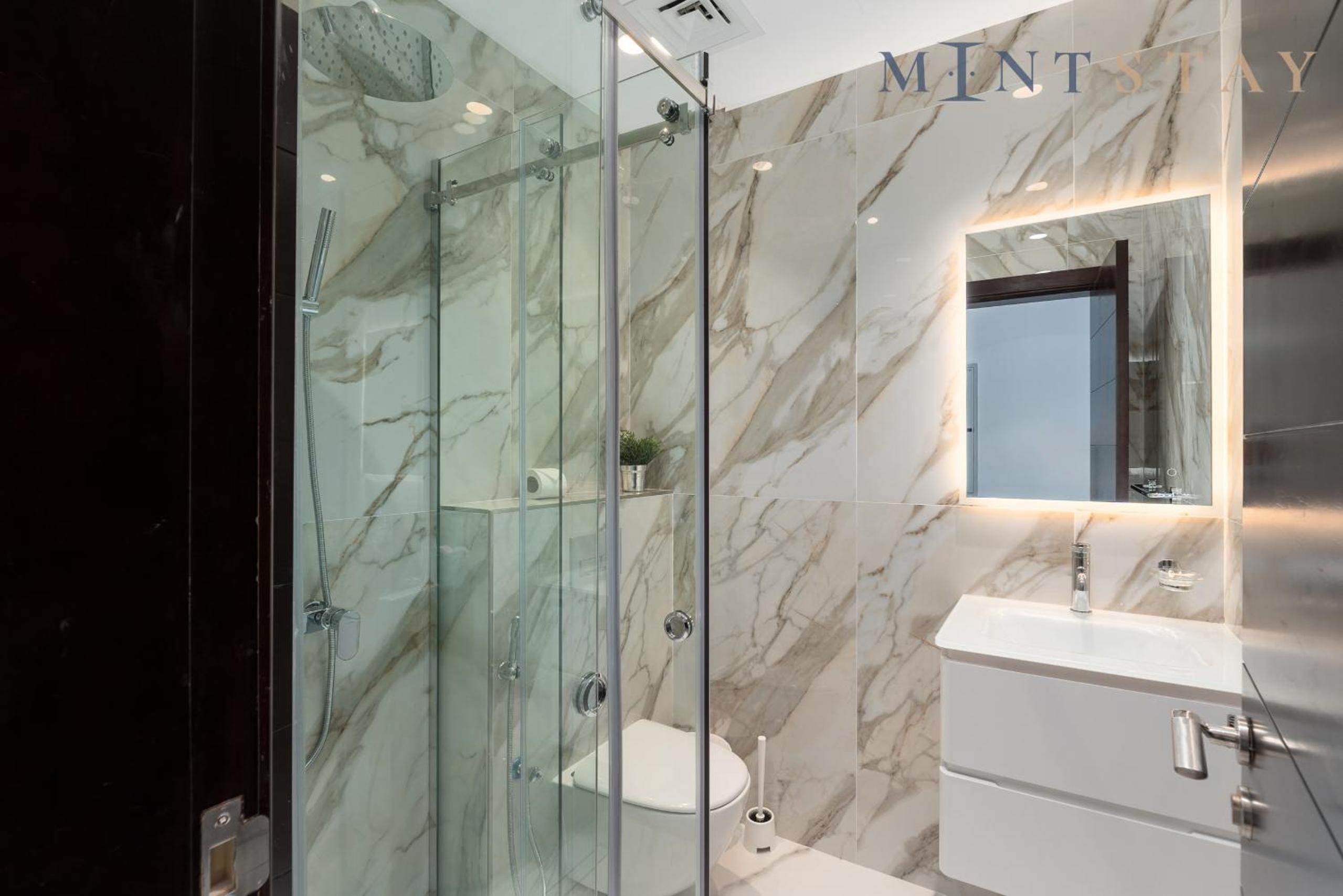 Tiara Beach Residences, Palm Jumeirah Dubai - Mint Stay
