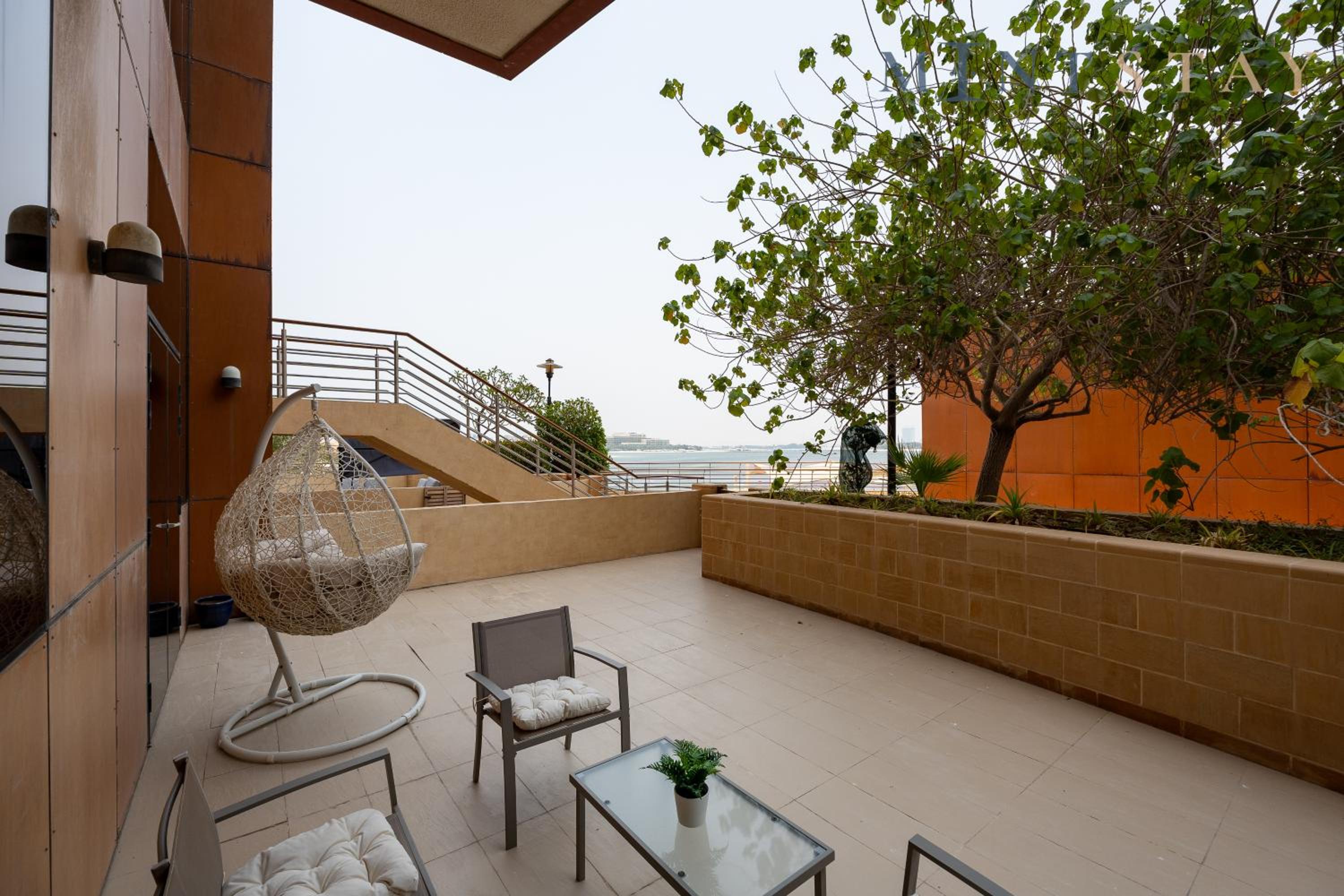 Tiara Beach Residences, Palm Jumeirah Dubai - Mint Stay