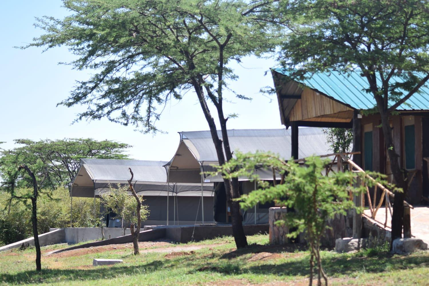 Oloirien tented camp
