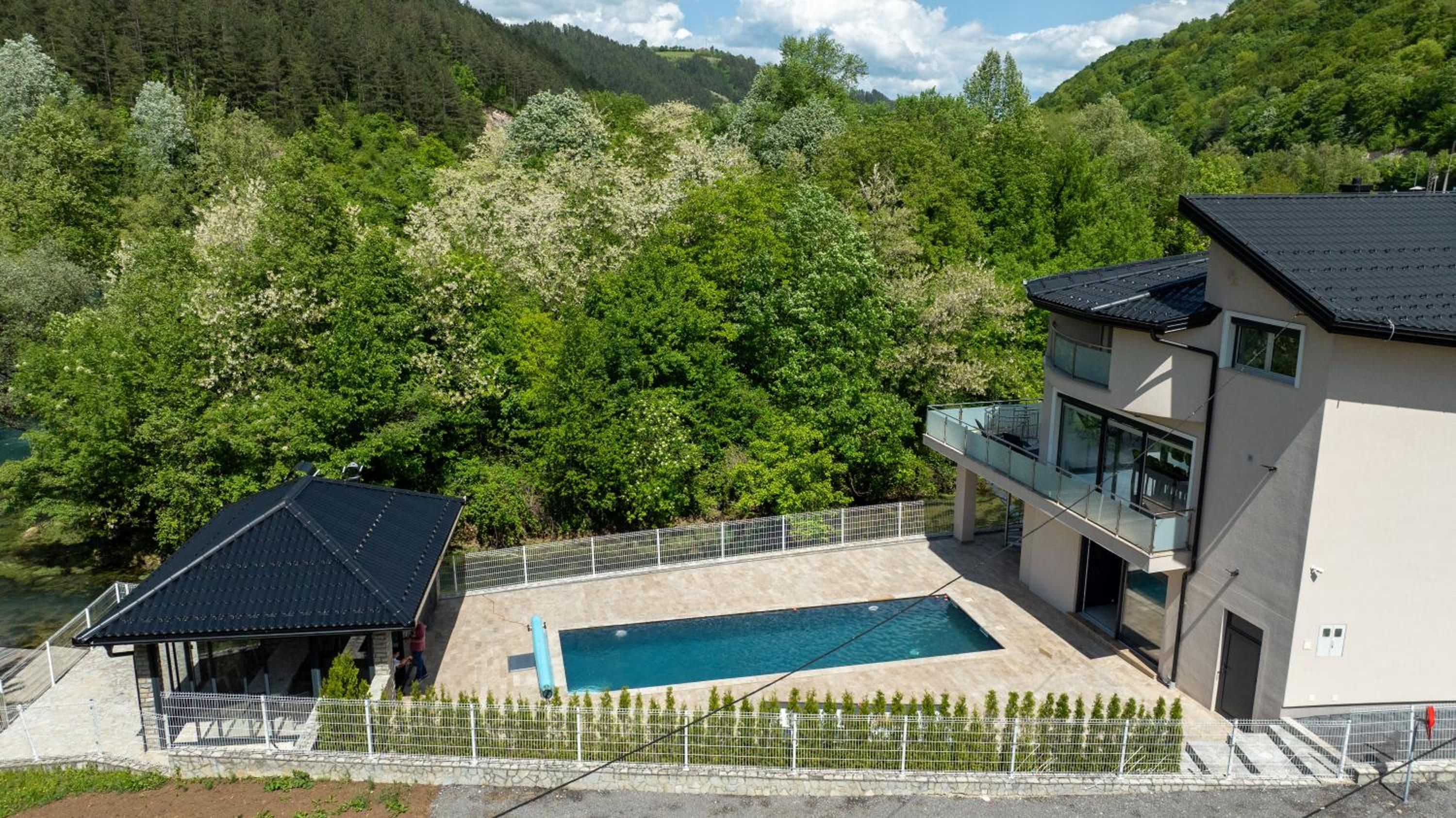 Villa Majetic na Uni
