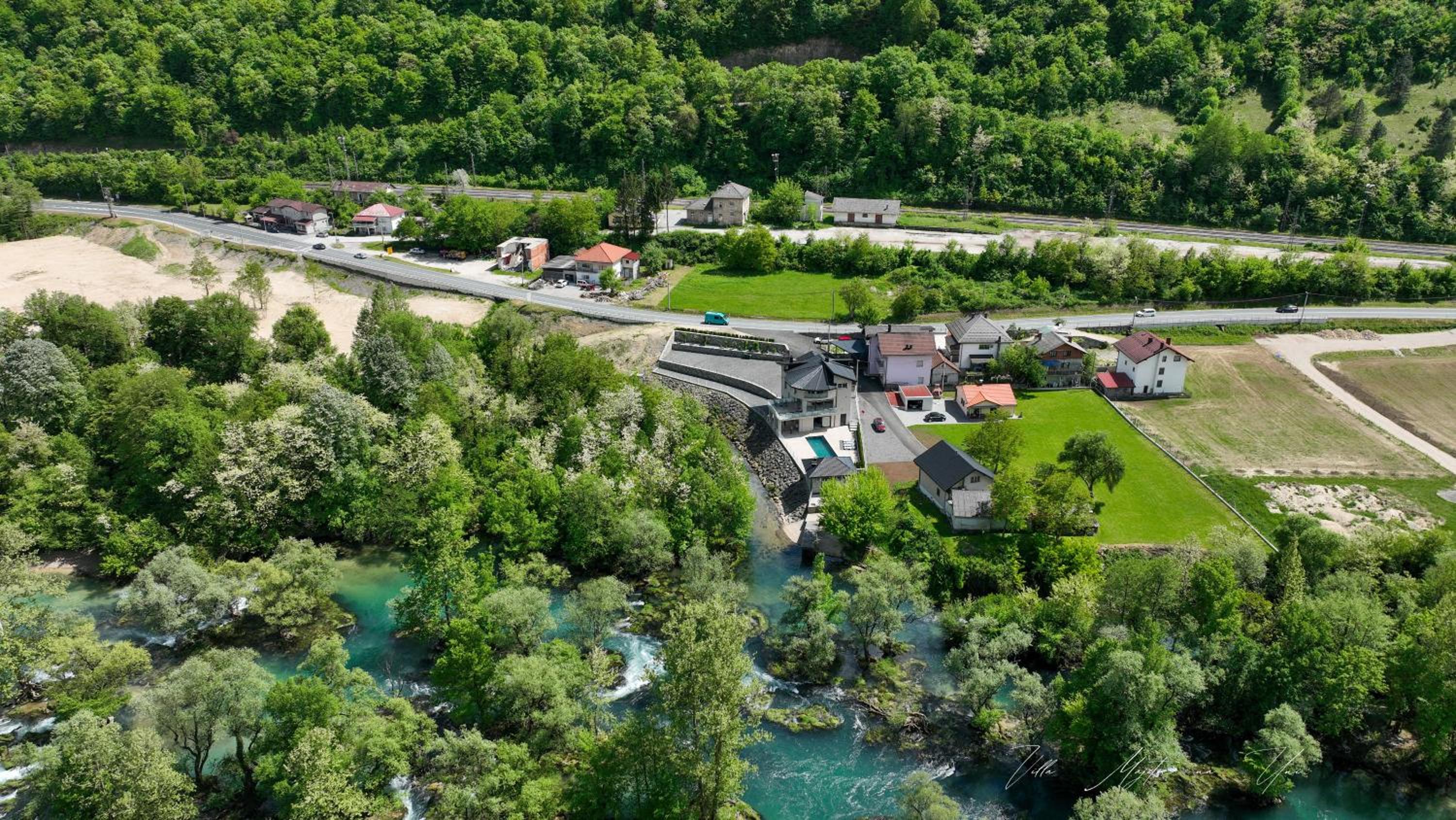 Villa Majetic na Uni