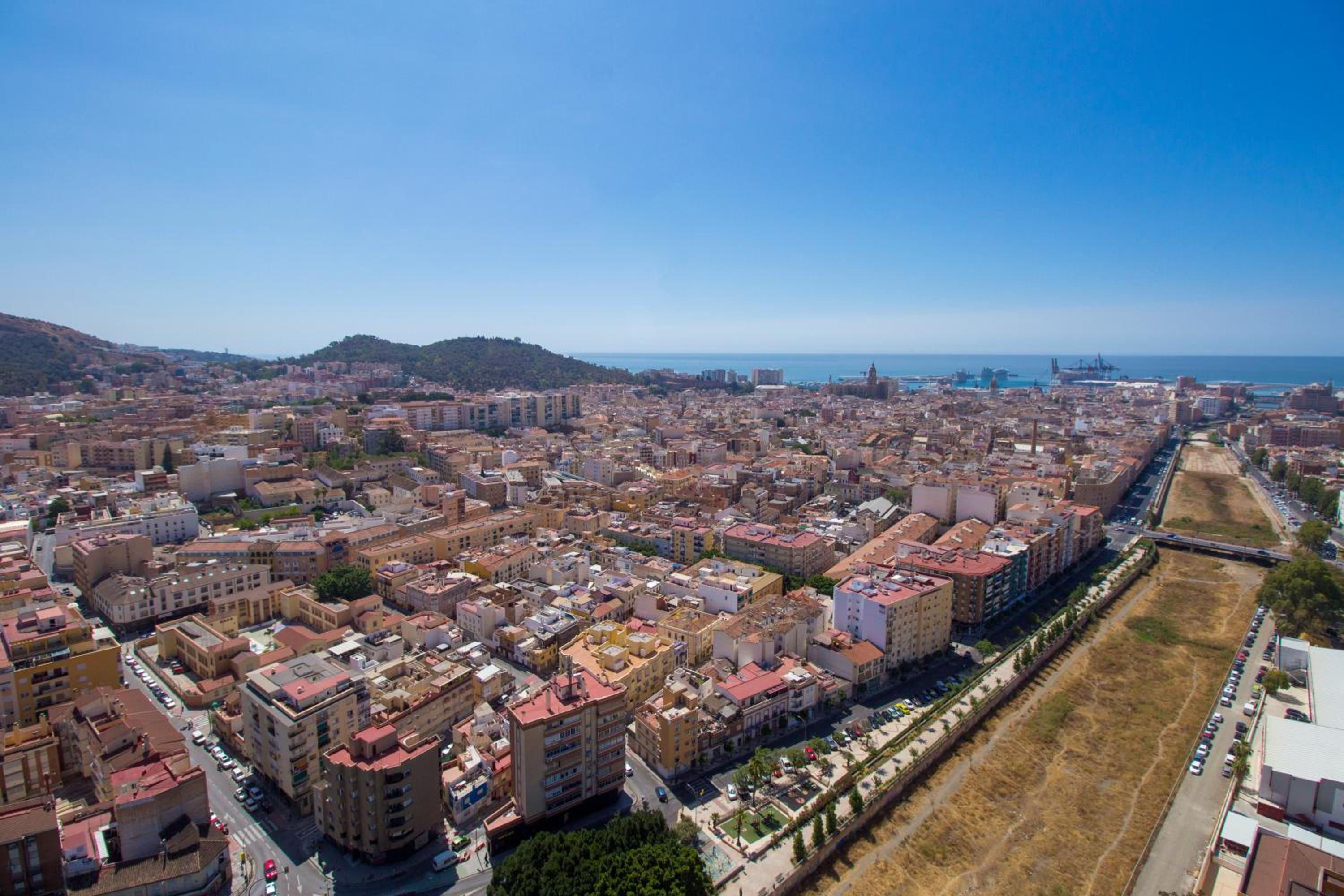 Happy Travel Urban Sky 19C photo 5