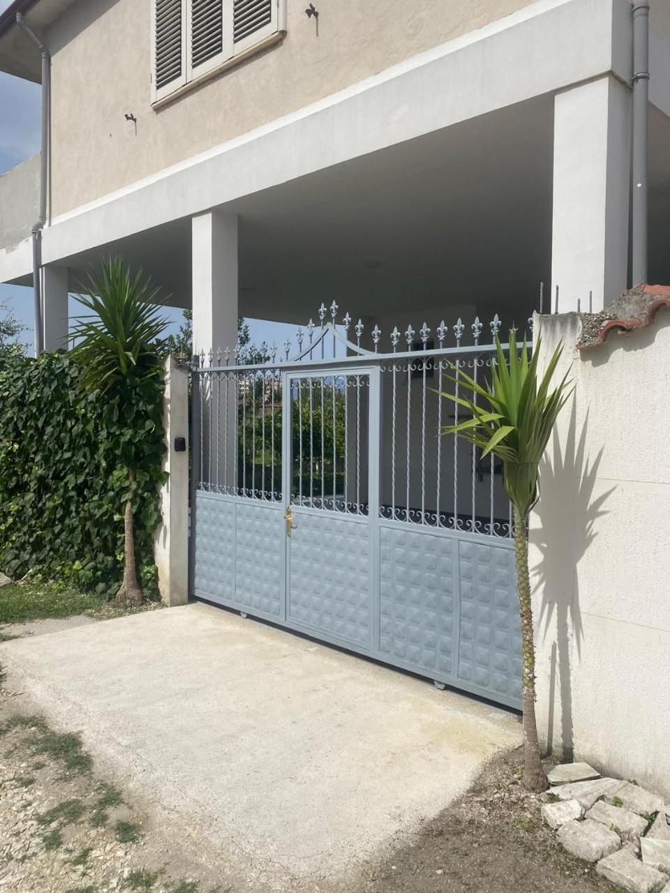 Villa Roni