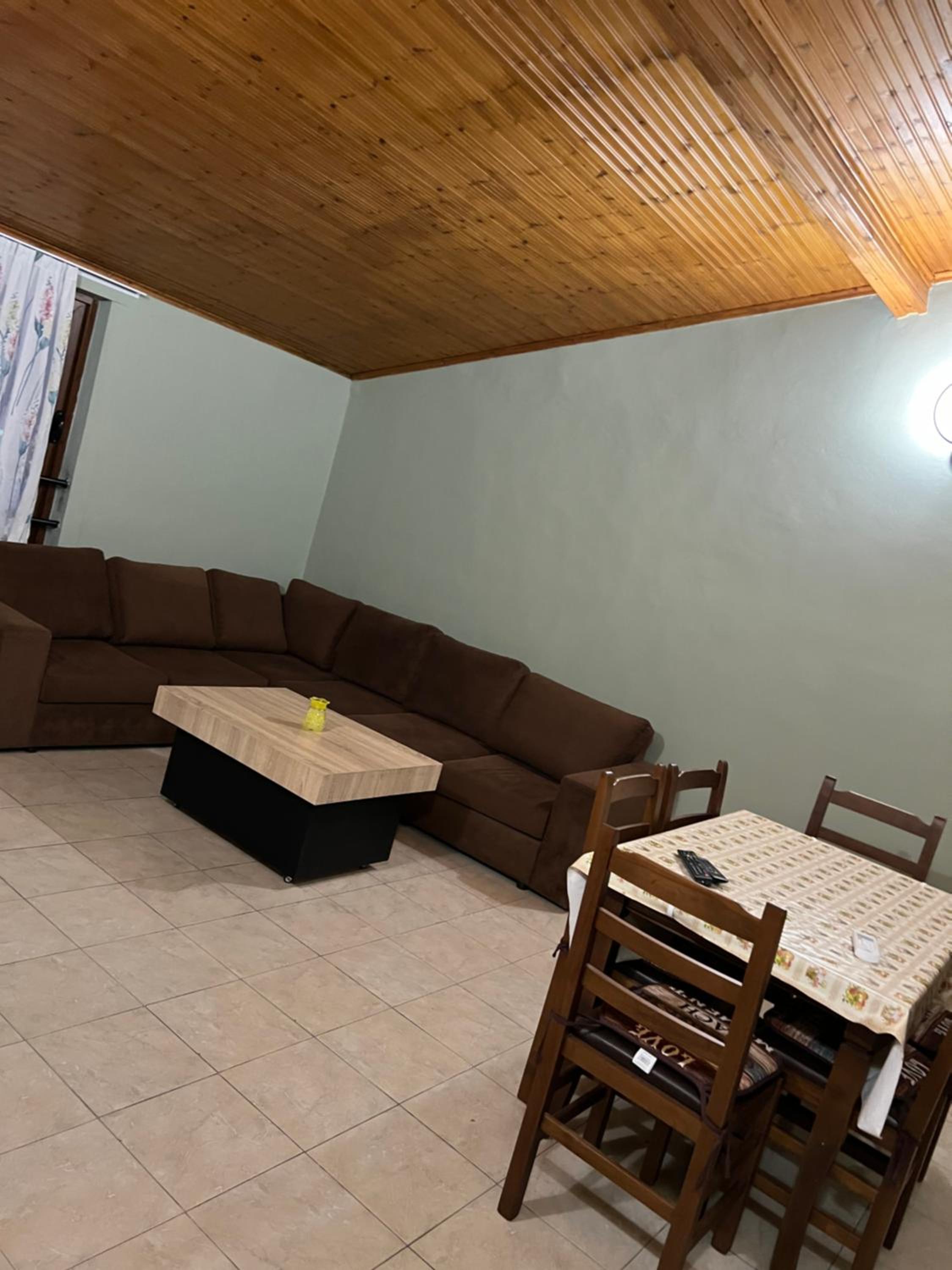 Apartament shengjin beach front