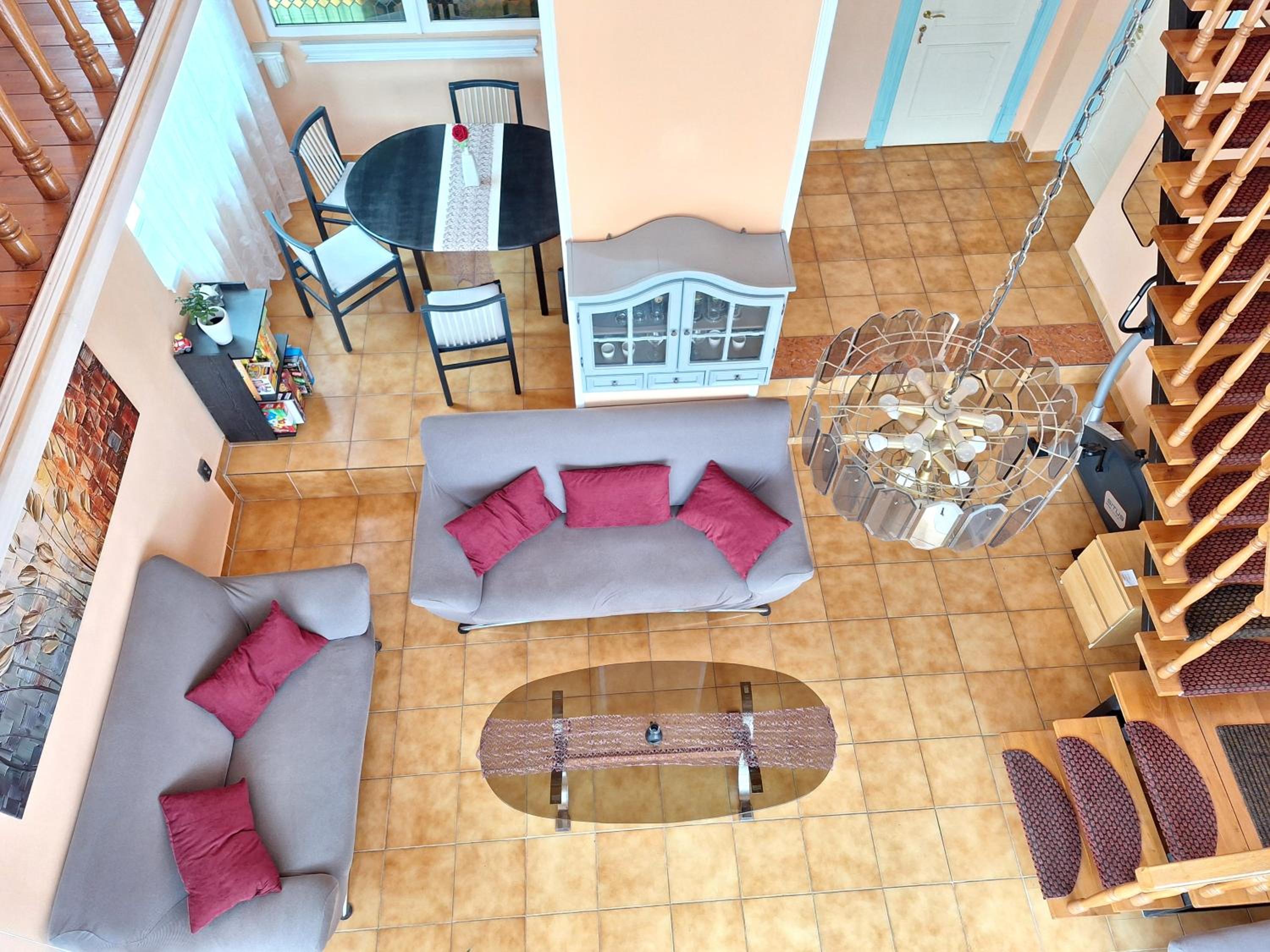 Sylvia Apartman