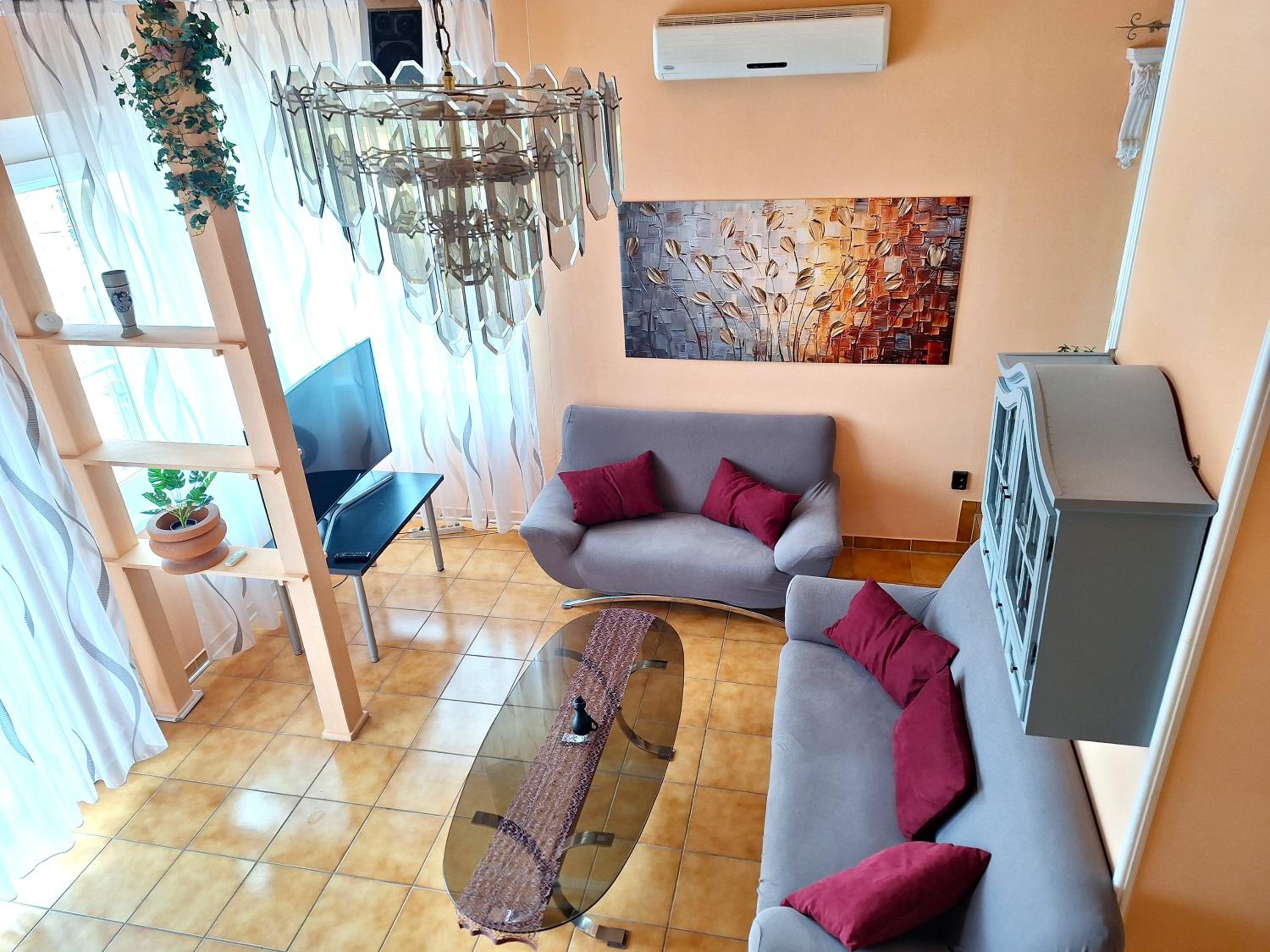 Sylvia Apartman