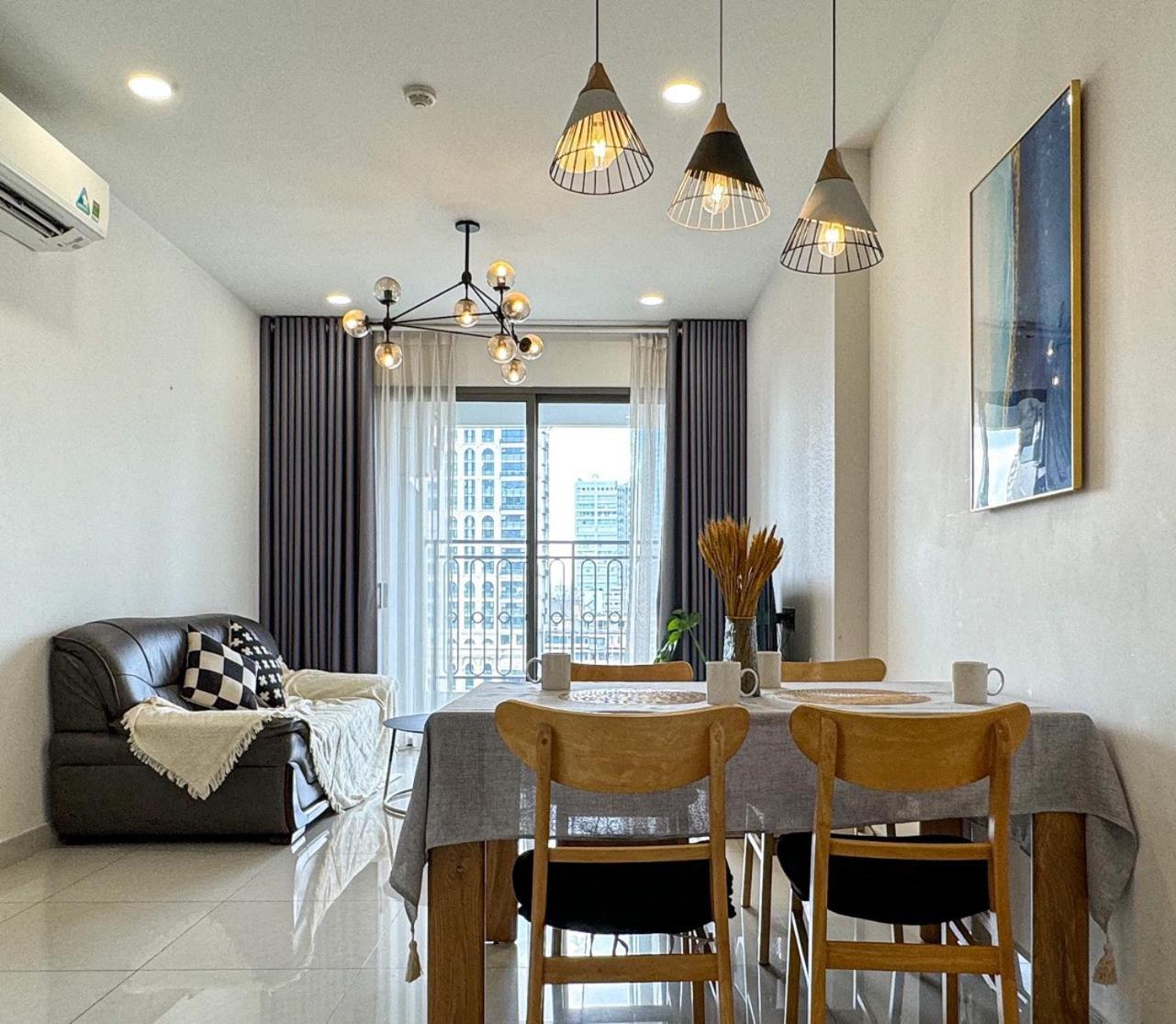 Highend SaigonRoyal 2BR 2WC CityView near BenThanh