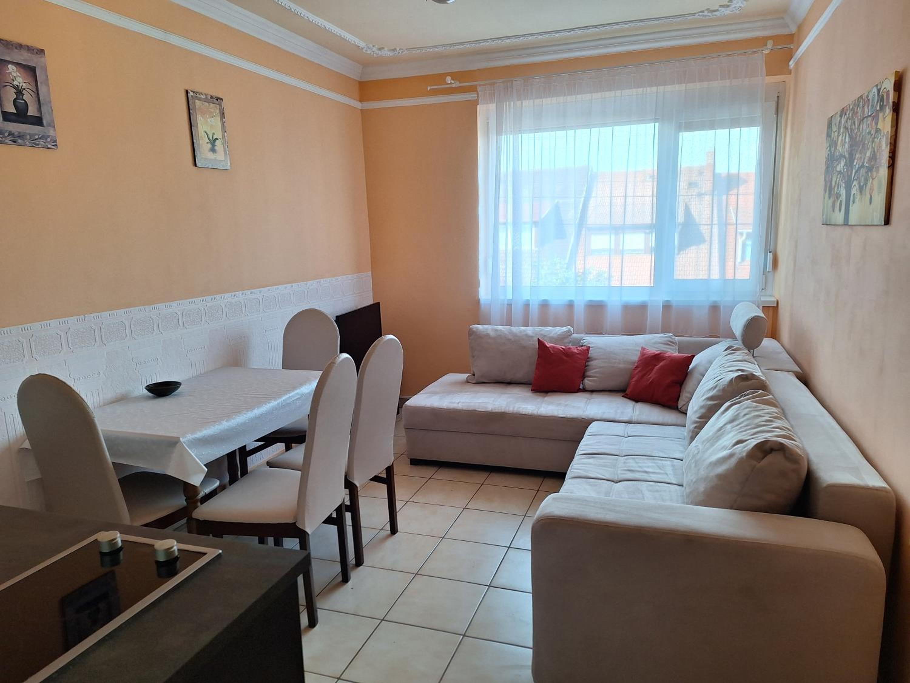 Sylvia Apartman