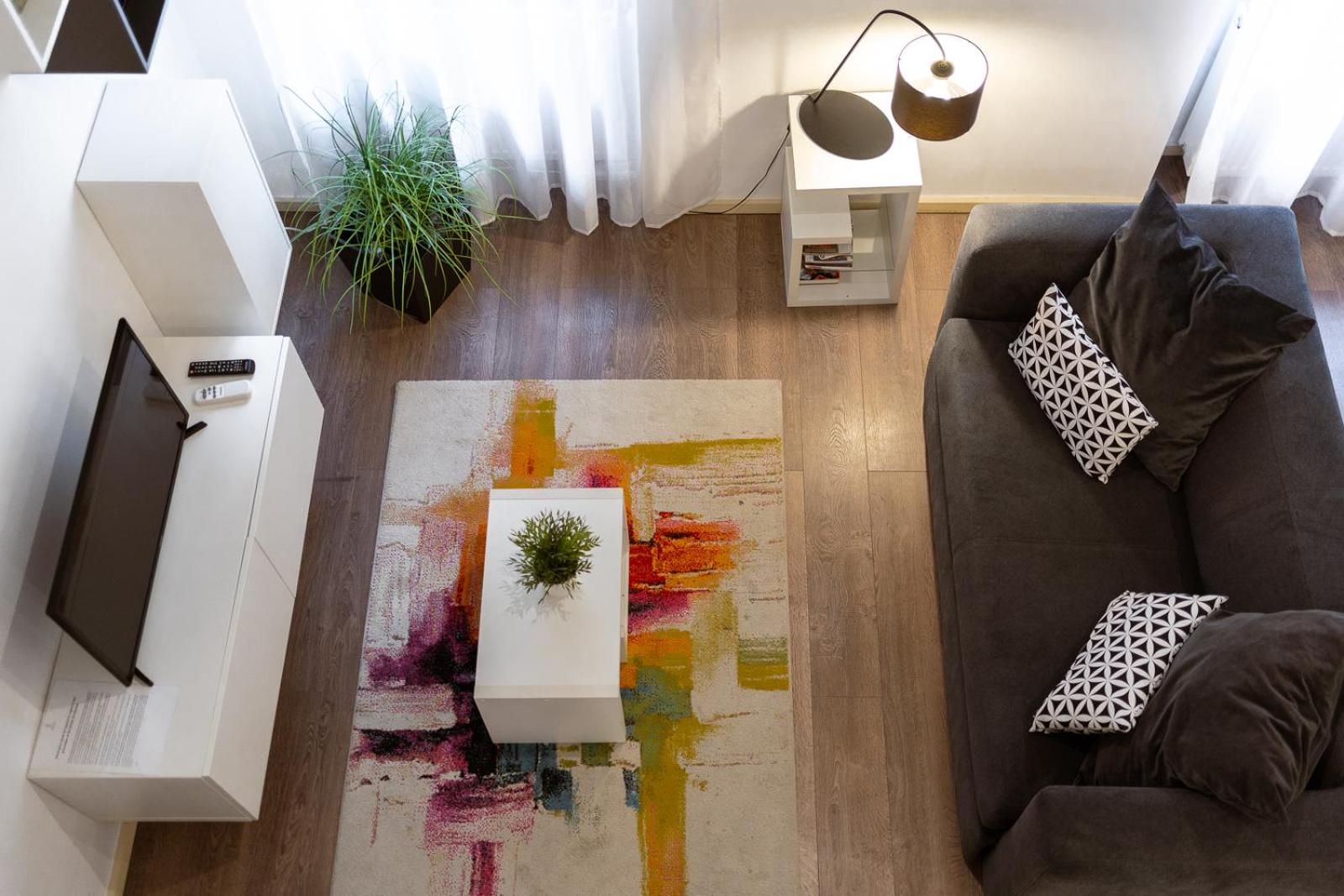 Modern Stylish Loft next to New York Palace view 3