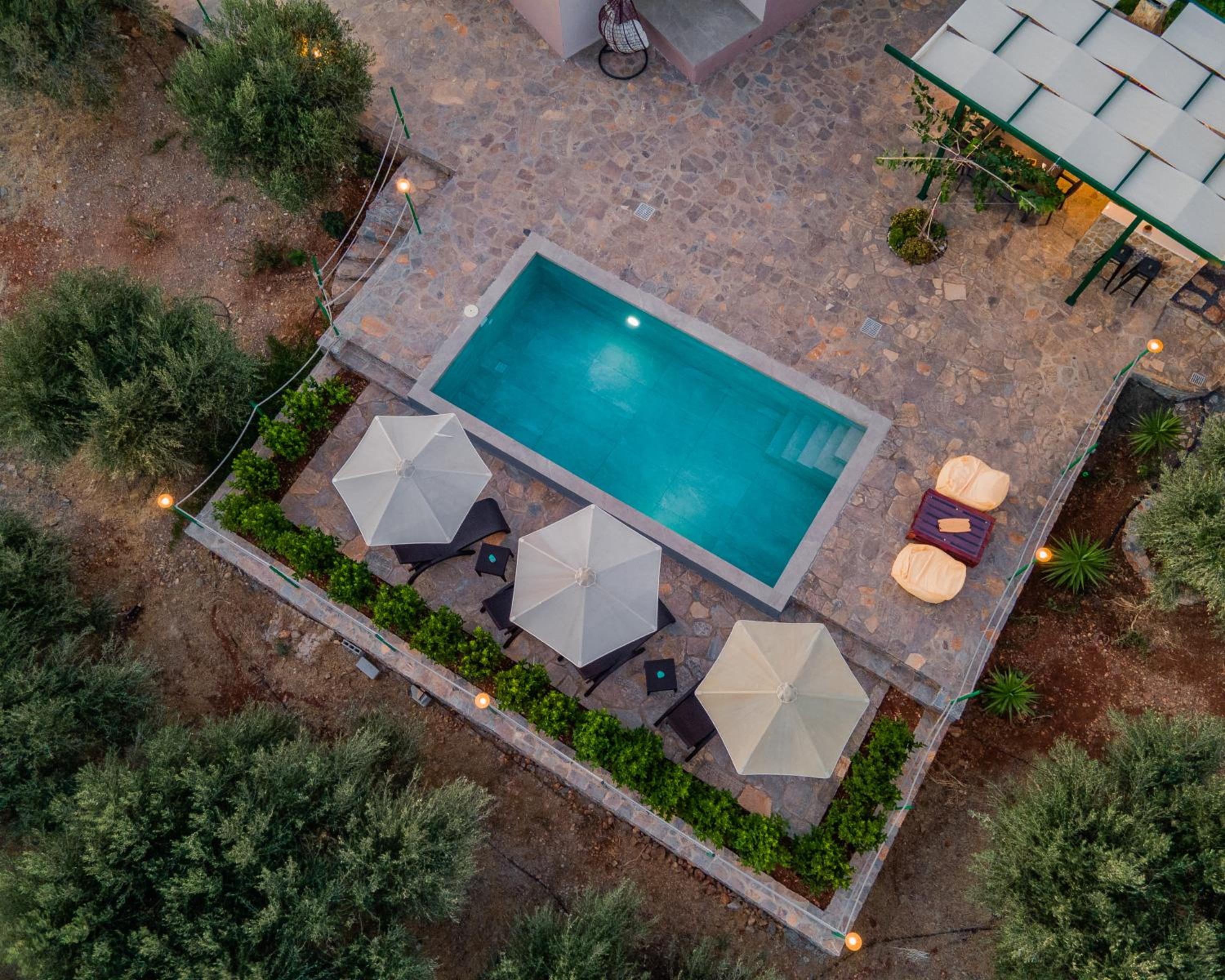 Villa Aktis with Freshwater Pool and Sea View