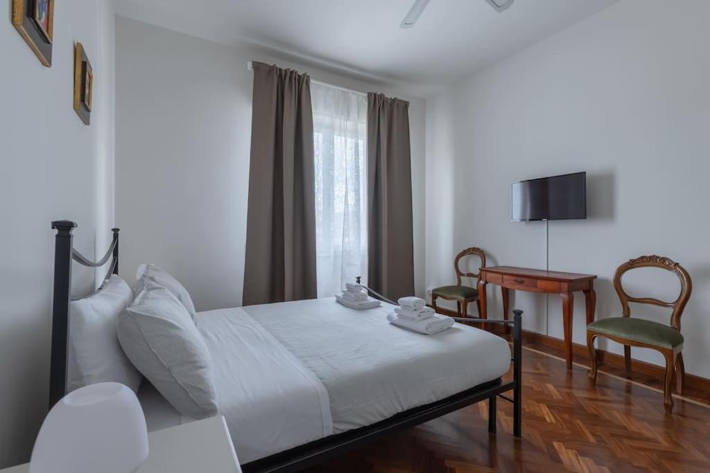 Santa Maria Novella large apartment