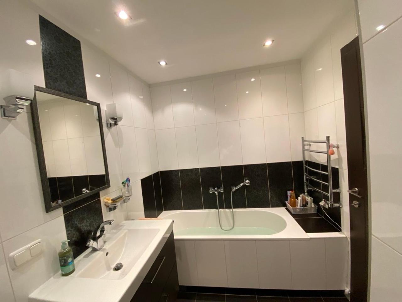 Apartamentai prie Kalnų parko