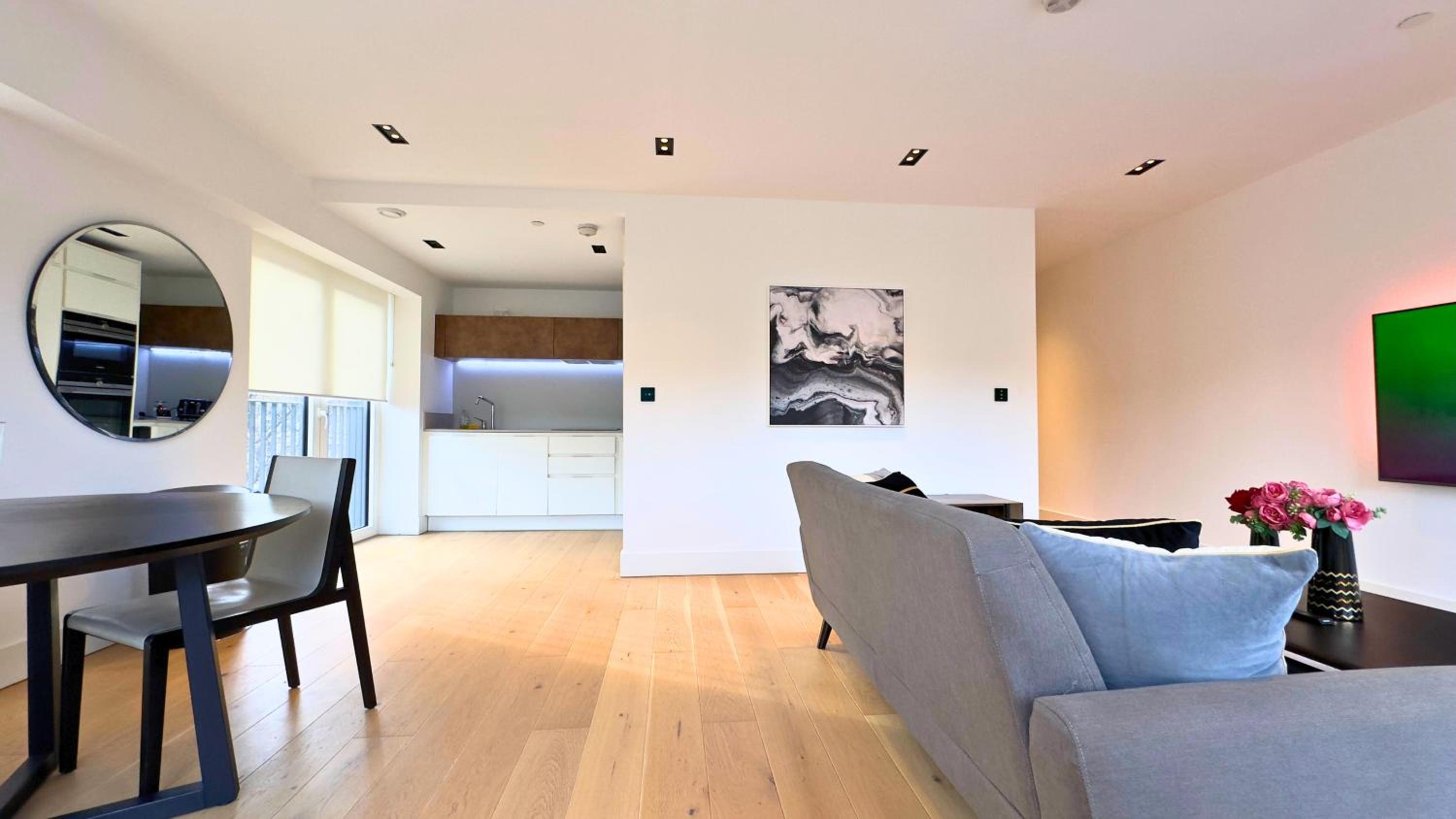 Luxury London Stays - US Embassy