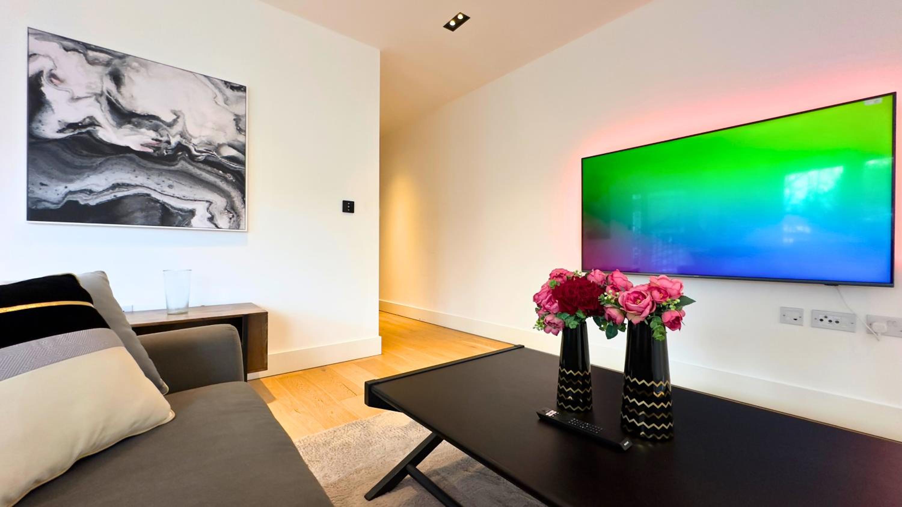Luxury London Stays - US Embassy