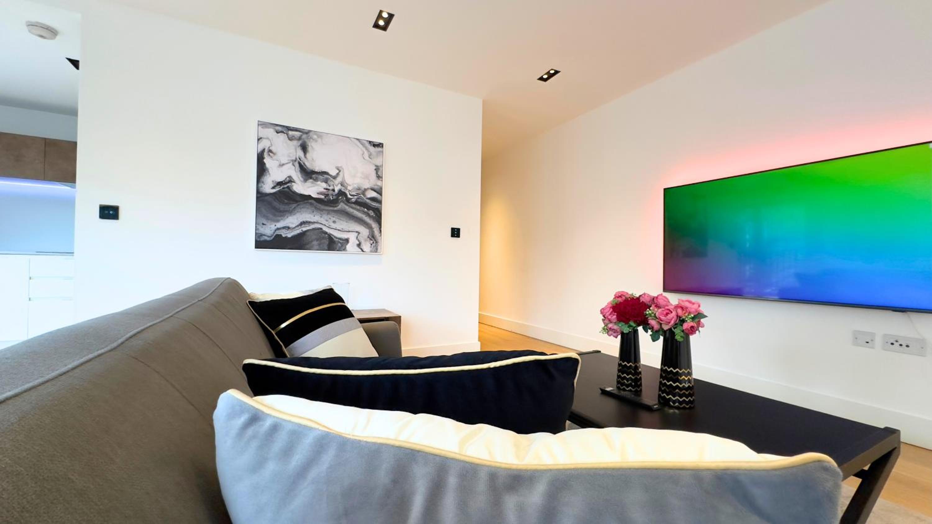 Luxury London Stays - US Embassy