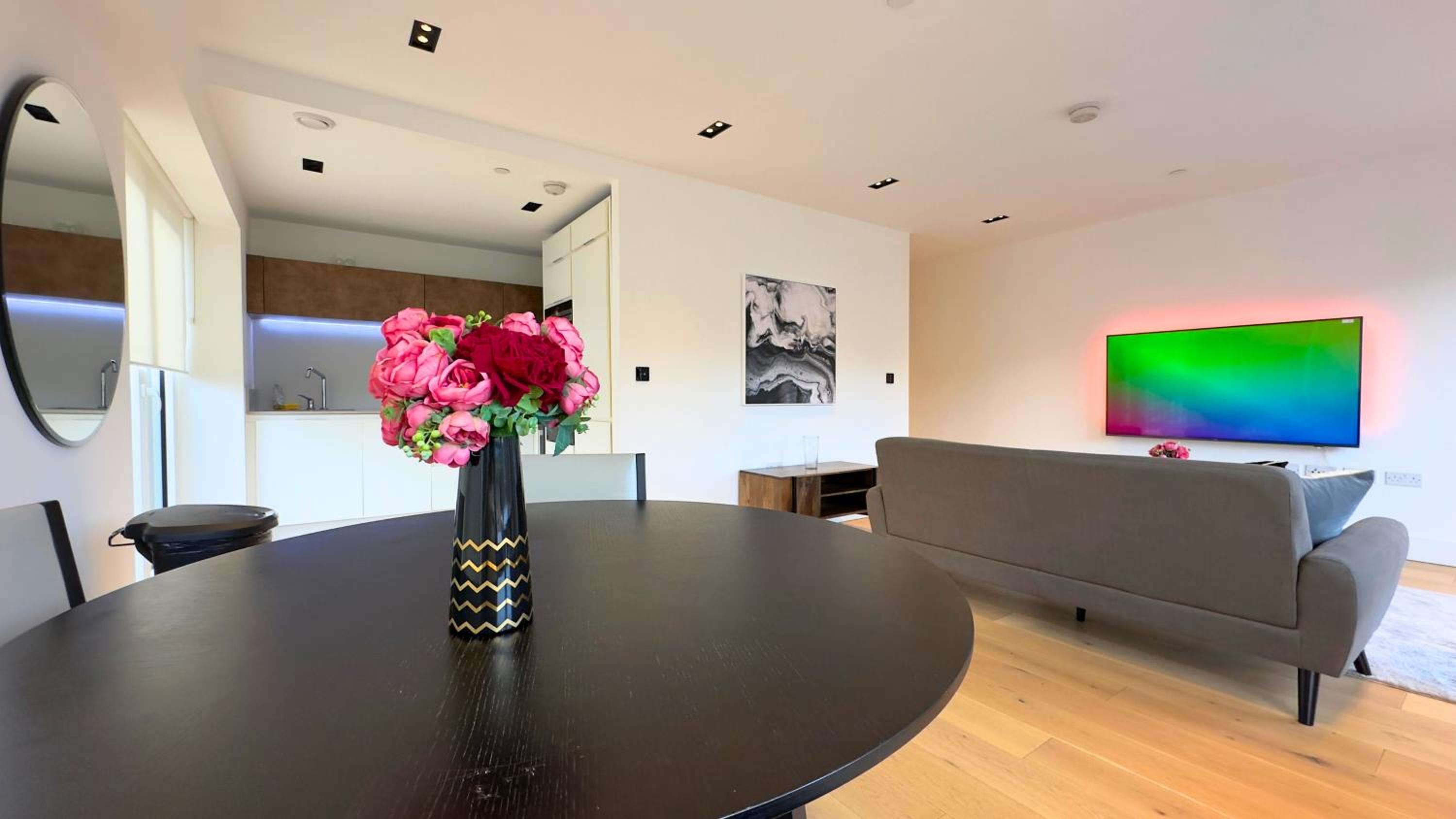 Luxury London Stays - US Embassy