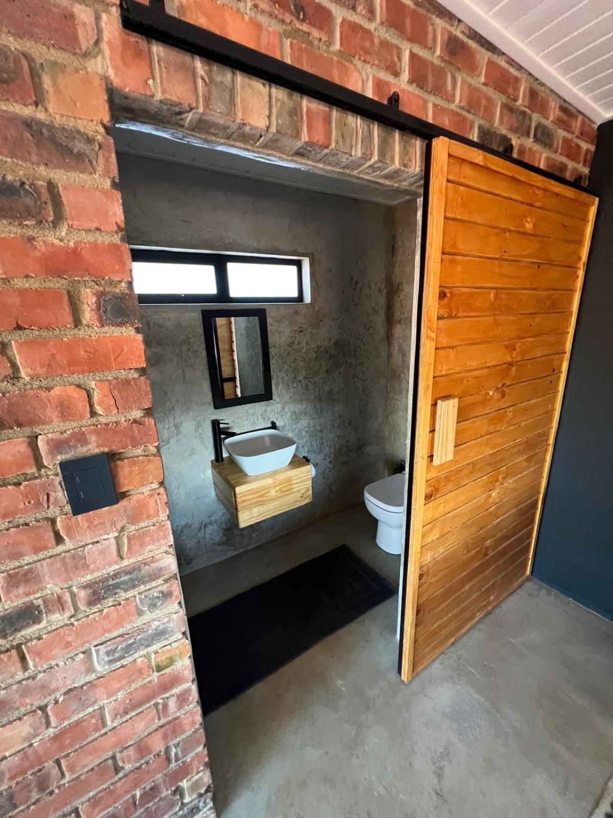 RhinoStay