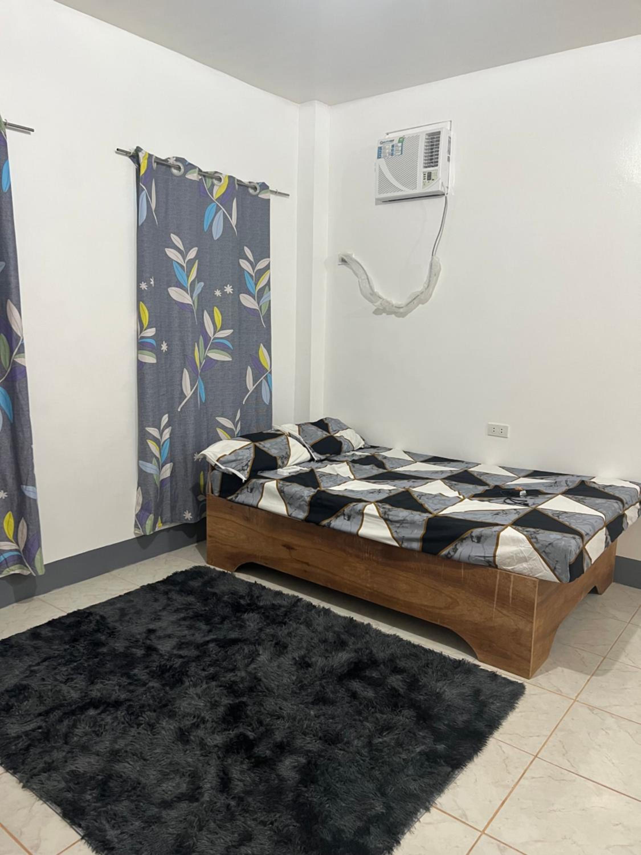 Affordable Apartelle 15mins to the Airport Airport & Sugba Lagoon-Triple Beagle Apartment view 3