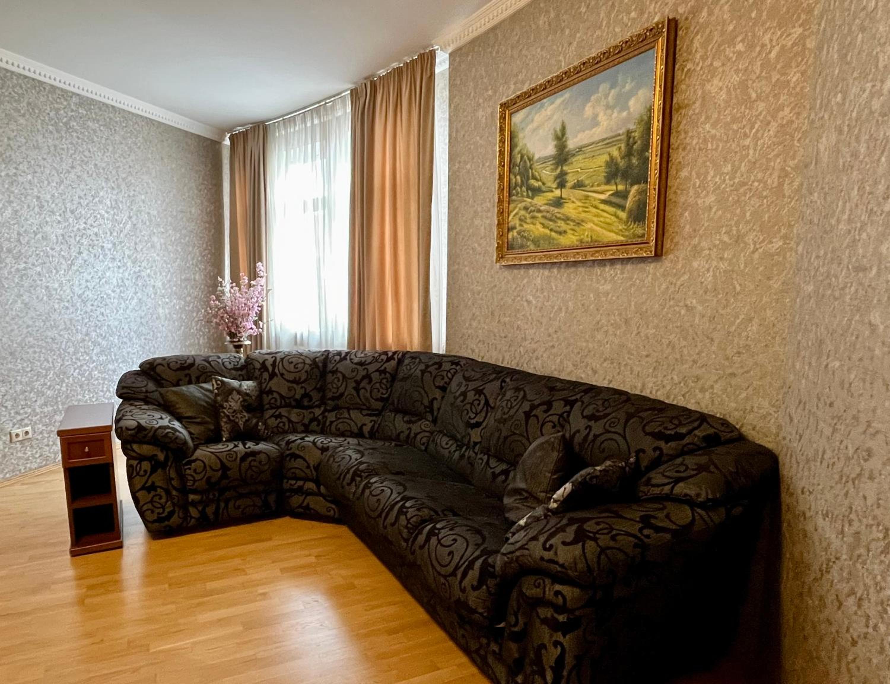 Nyvky Suite view 5