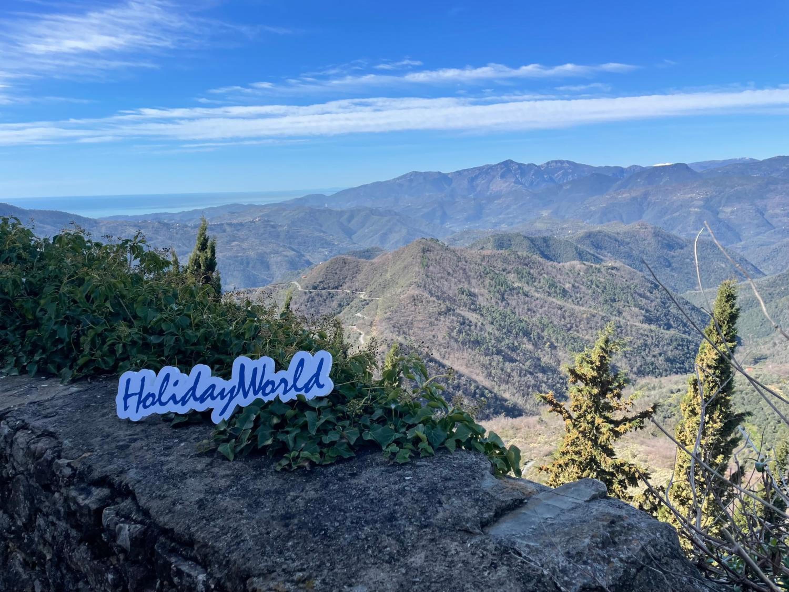 Mountains' View by Holiday World