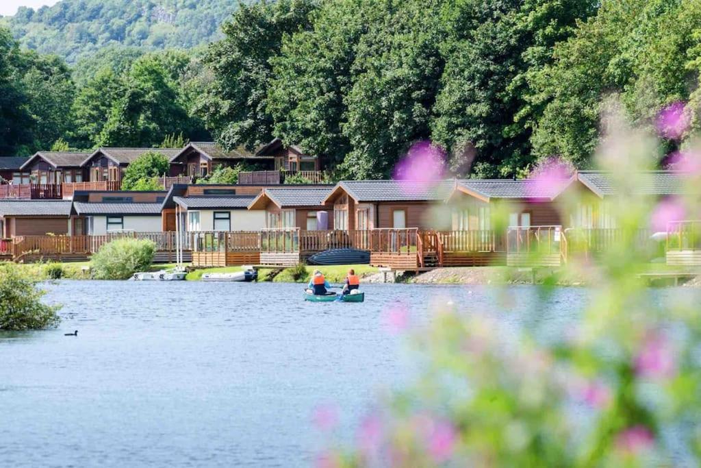 Driftwood Lodge - South Lakeland Leisure Village view 3