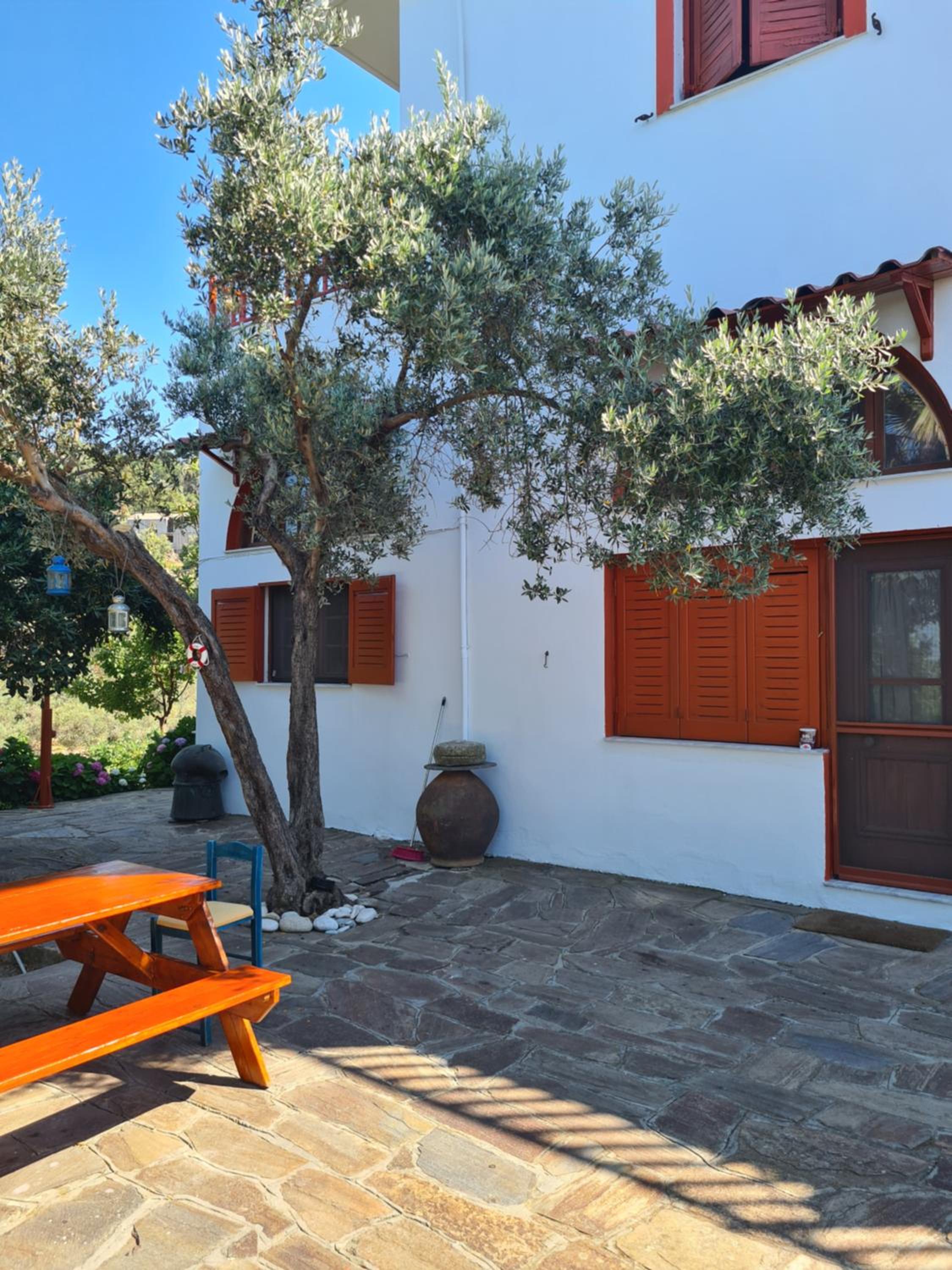 SPITIKARIOTIKO Ikarian Home