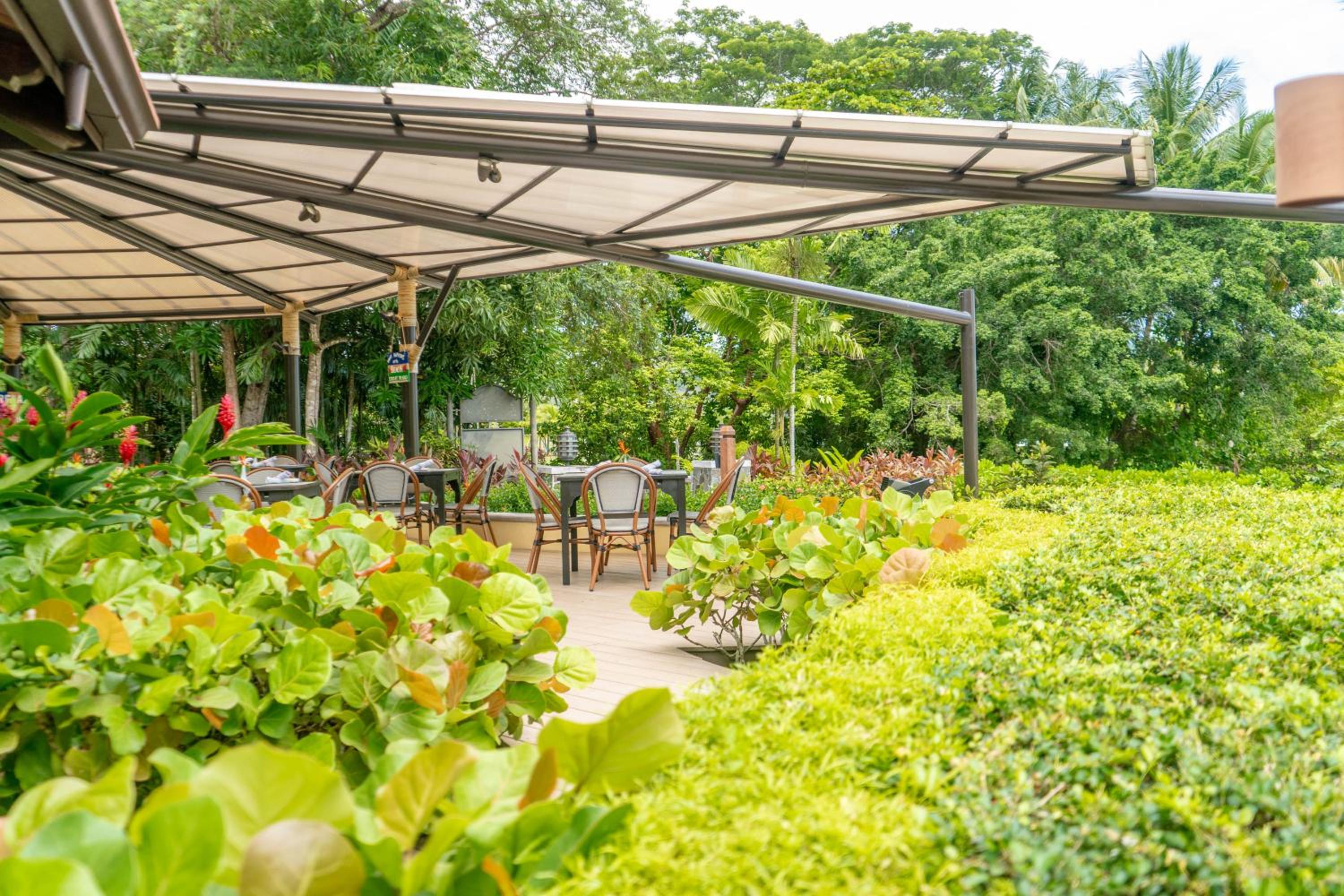 Secluded Garden Paradise Condo @Los Sueños