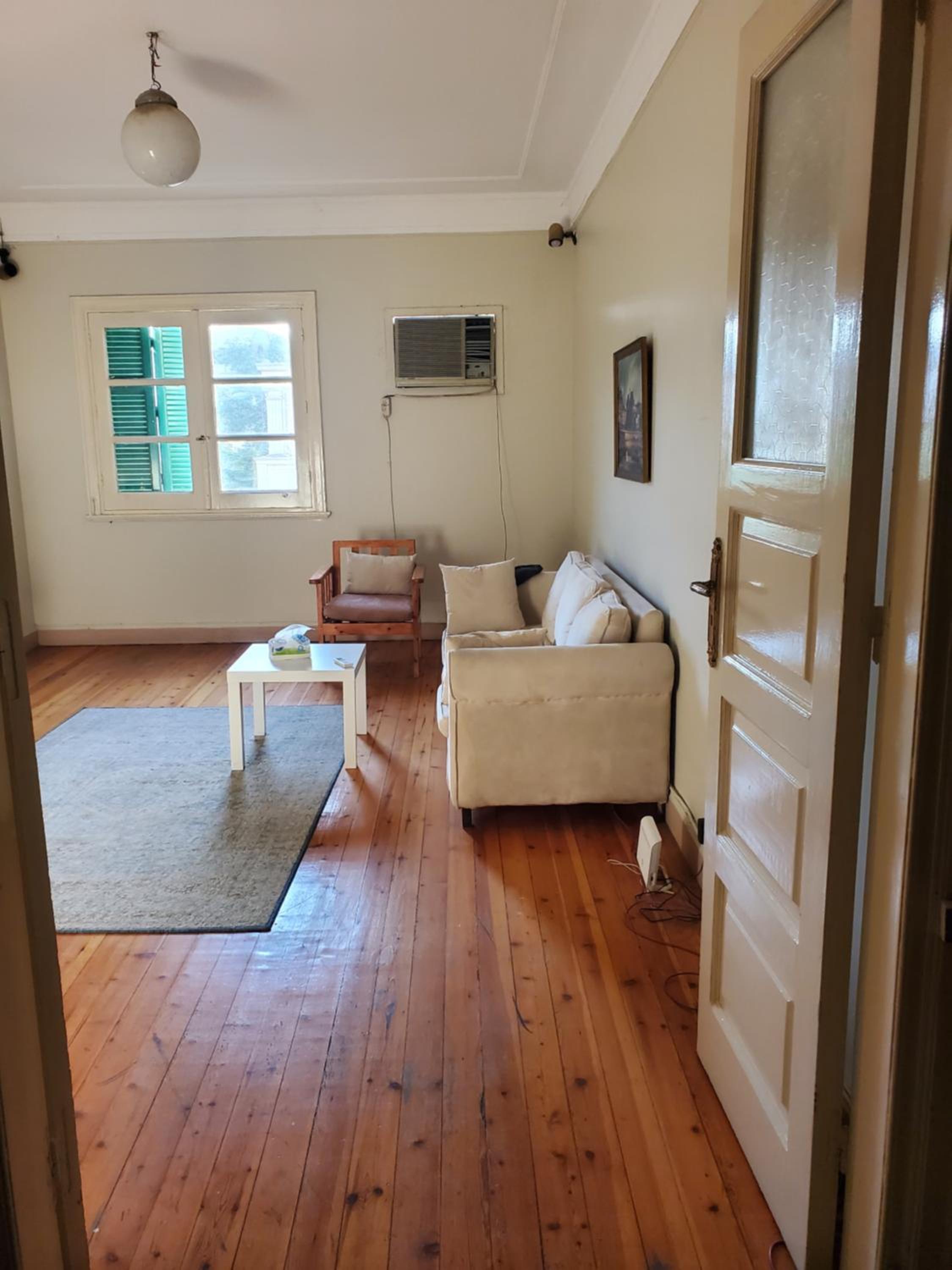 2B apartment with great location & beautiful view
