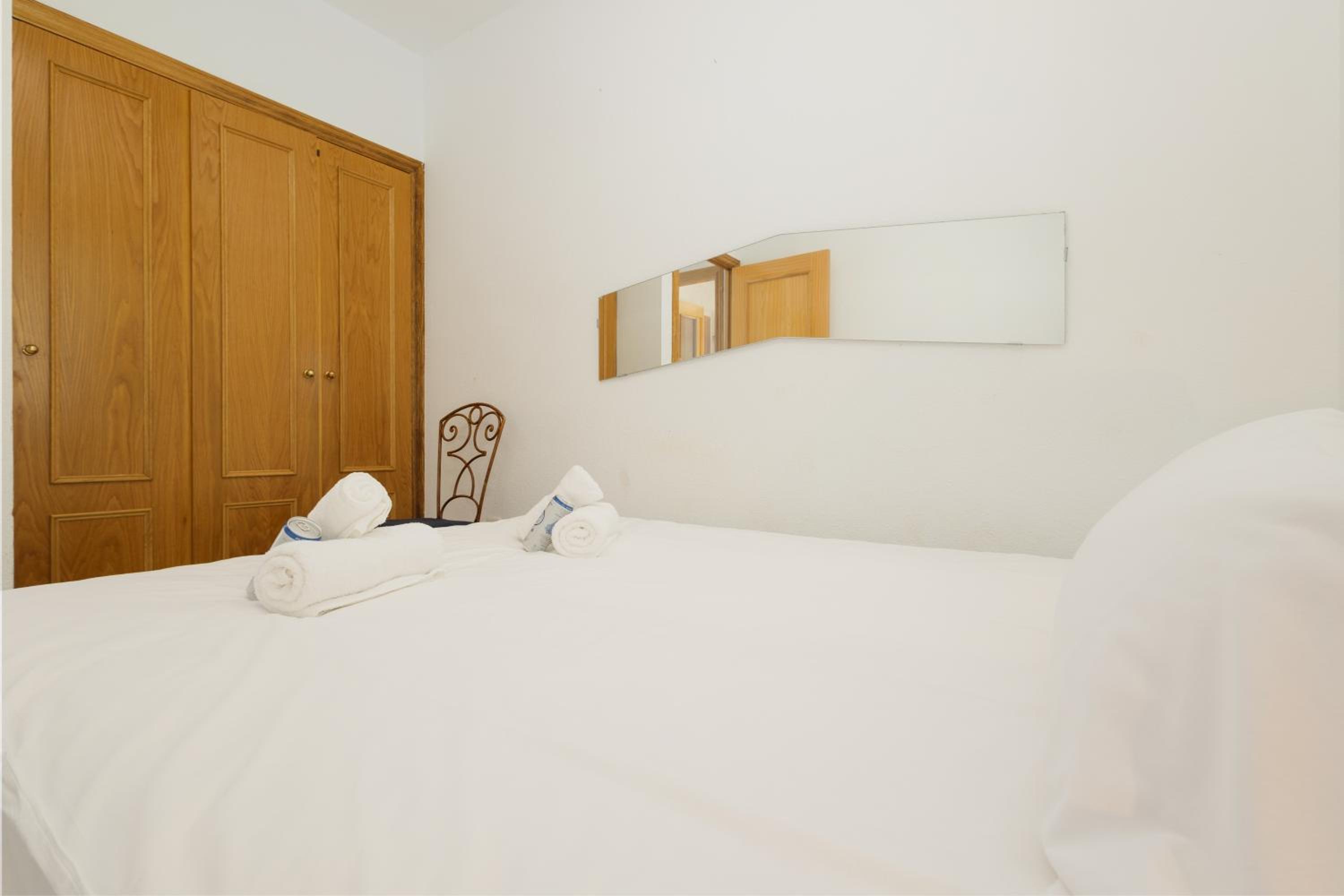 Marbella Vacations - Beautiful townhouse walking distance to the beach in Costabella, Marbella - Property Image 18