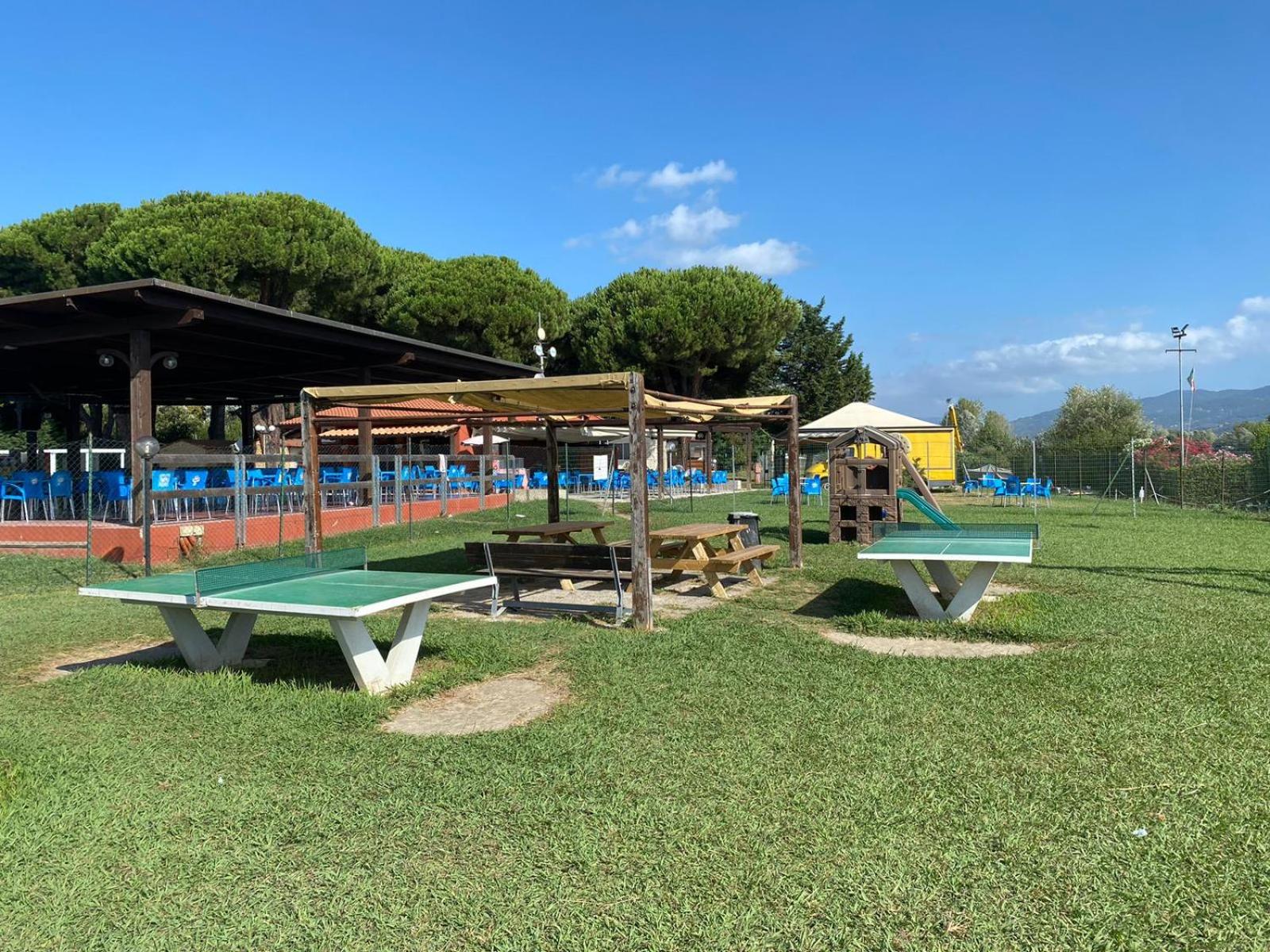 Cinque Terre 6 person campsite chalet 326 near sea view 2