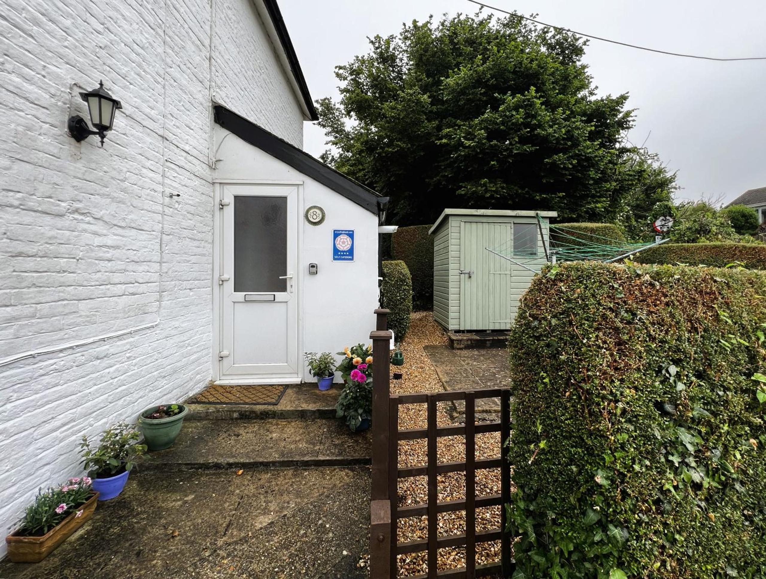 Photo 18