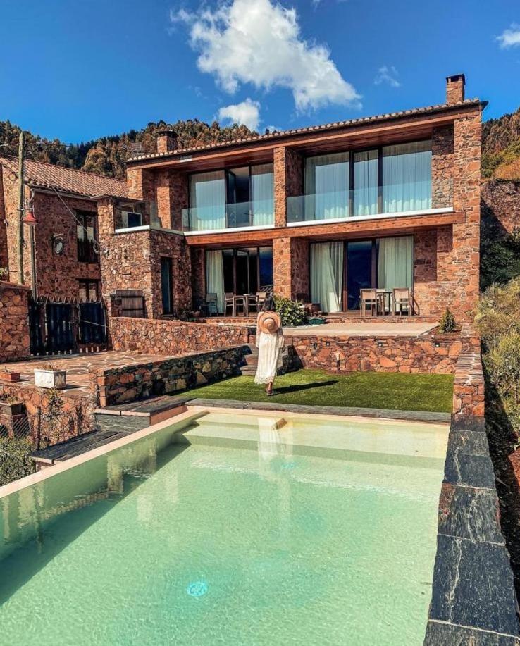 Hotel Mountain Whisper - Image 1